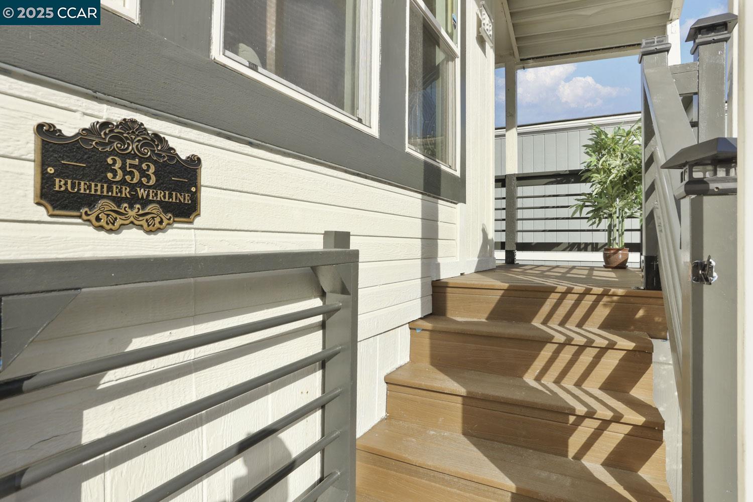 Detail Gallery Image 4 of 41 For 3015 E Bayshore Road #353,  Redwood City,  CA 94063-4147 - 2 Beds | 2 Baths
