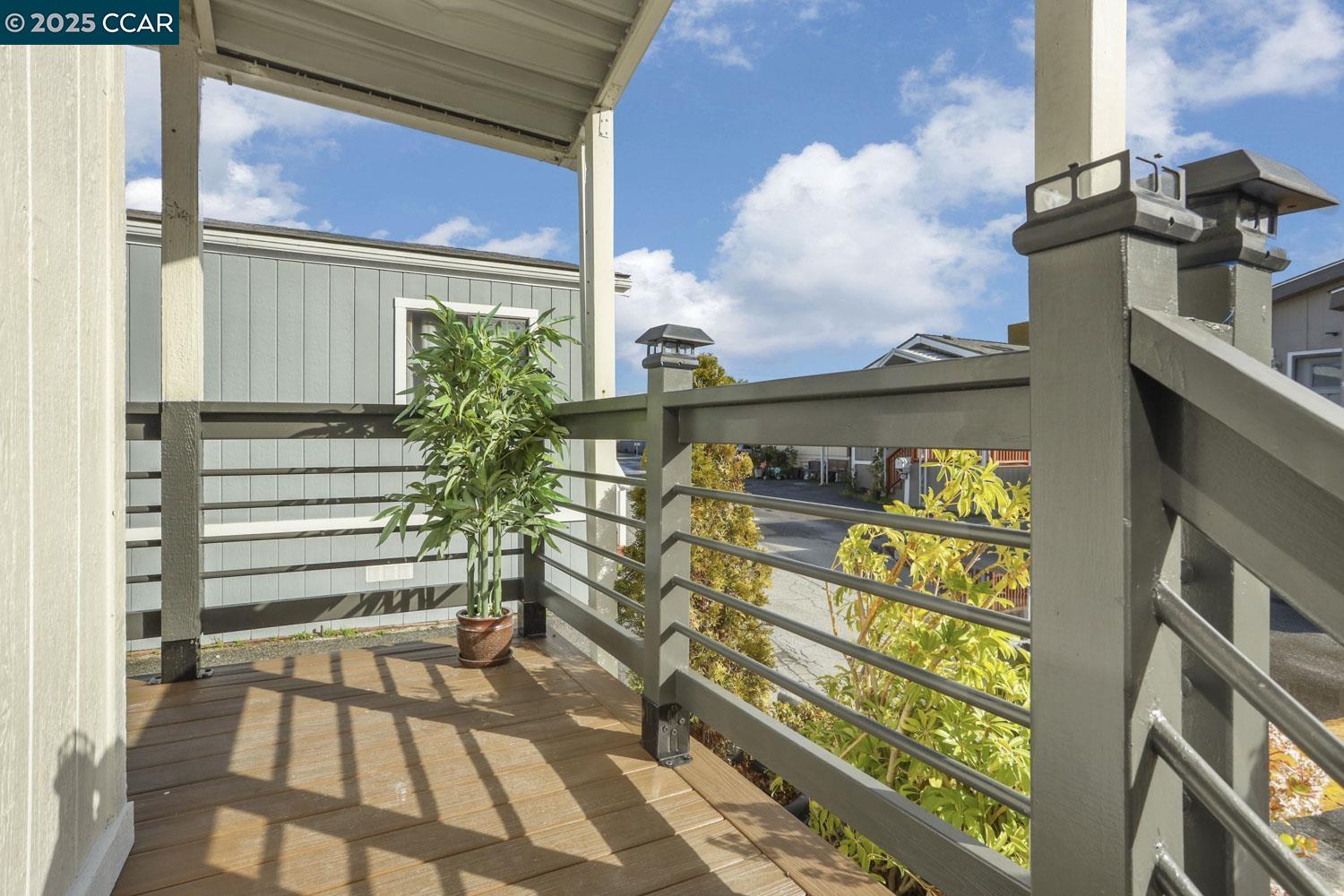 Detail Gallery Image 5 of 41 For 3015 E Bayshore Road #353,  Redwood City,  CA 94063-4147 - 2 Beds | 2 Baths