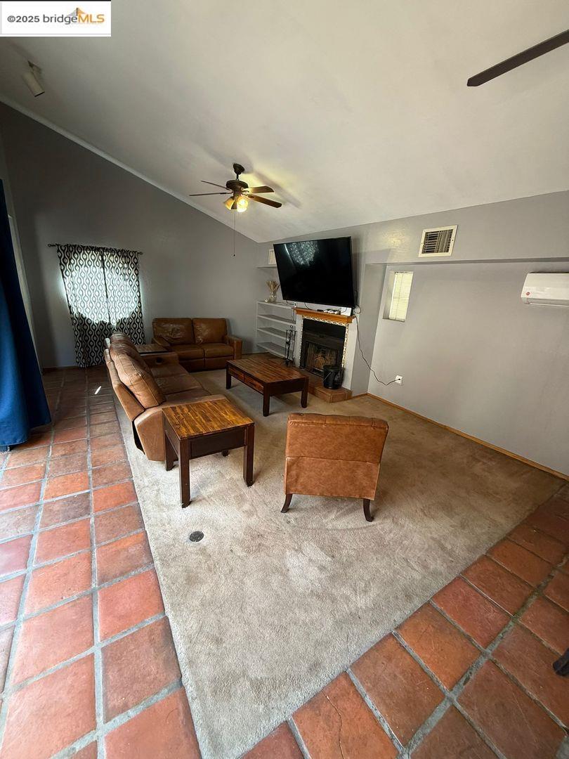 Detail Gallery Image 23 of 37 For 193 Duff Rd, El Centro,  CA 92243 - 4 Beds | 2 Baths