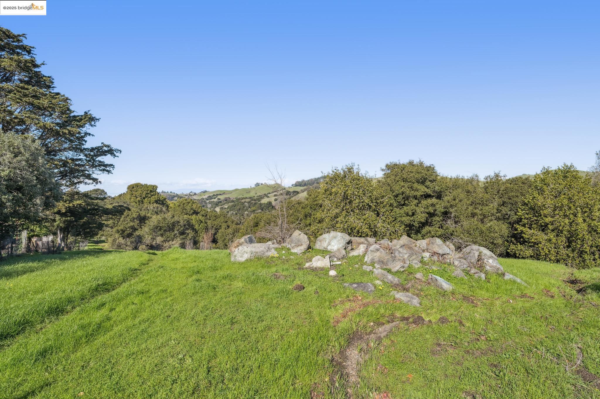 Detail Gallery Image 4 of 53 For 0 Fairview Ave, Richmond,  CA 94805 - – Beds | – Baths