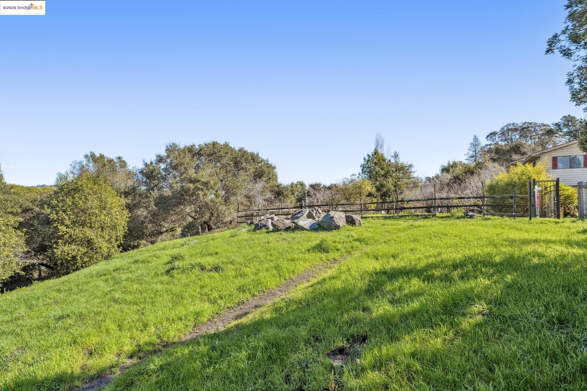Detail Gallery Image 6 of 53 For 0 Fairview Ave, Richmond,  CA 94805 - – Beds | – Baths