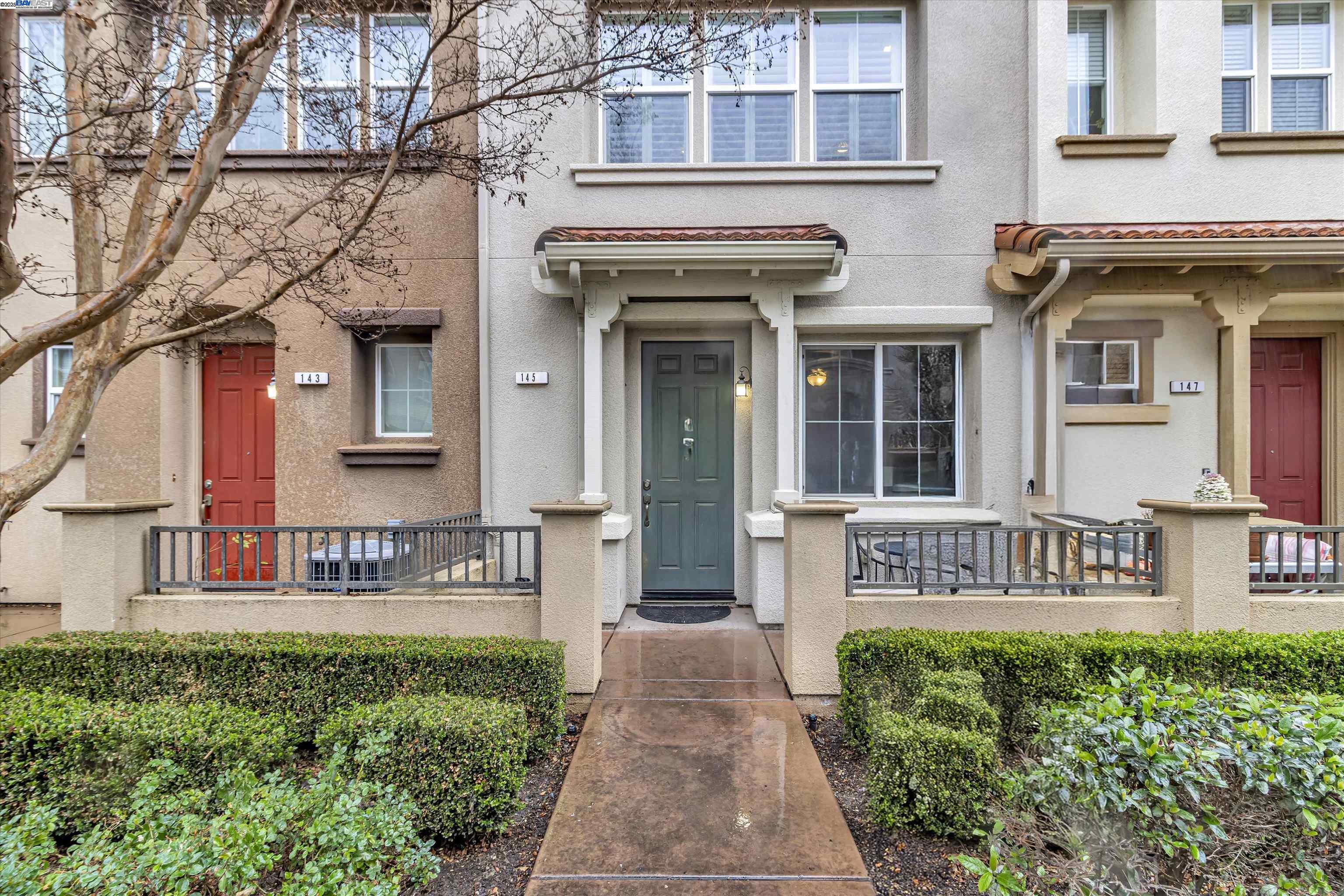 Detail Gallery Image 1 of 1 For 145 Burbank St, Hayward,  CA 94541 - 4 Beds | 4 Baths