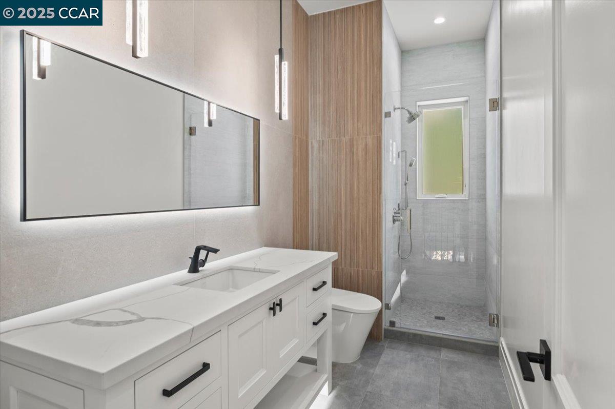 Detail Gallery Image 41 of 60 For 74 Middlefield Rd, Atherton,  CA 94027 - 9 Beds | 9/1 Baths
