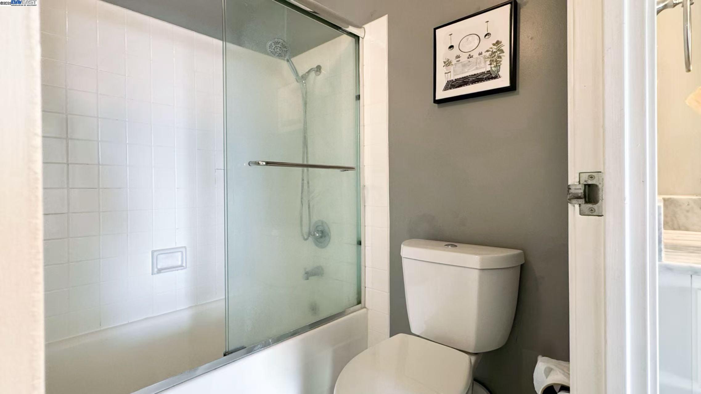 555 Pierce St # 1620, Albany, California 94706, 2 Bedrooms Bedrooms, 5 Rooms Rooms,2 BathroomsBathrooms,Residential,For Sale,555 Pierce St # 1620,41085160