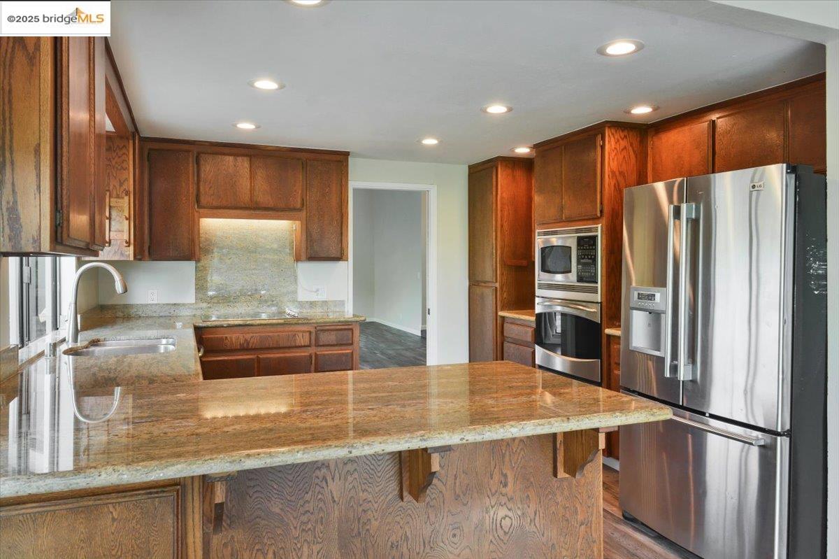 Detail Gallery Image 14 of 51 For 1610 Lawrence Rd, Danville,  CA 94506 - 4 Beds | 2/1 Baths