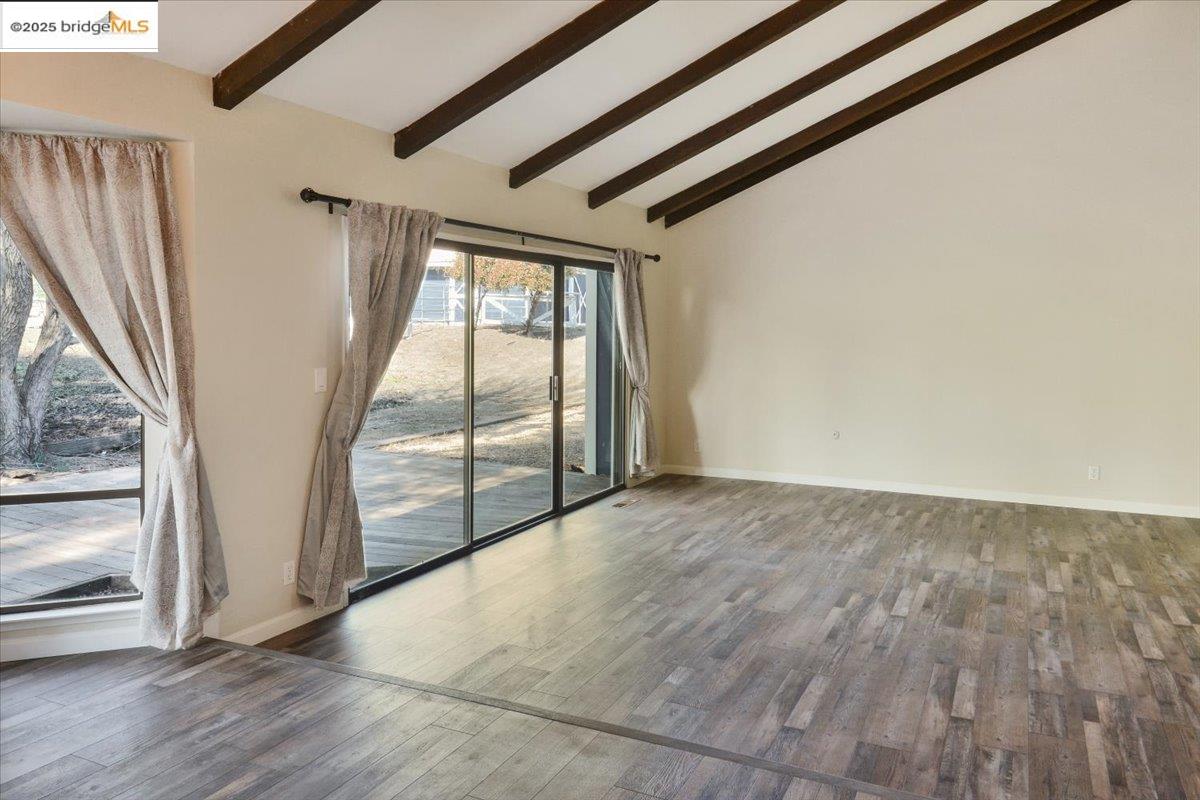Detail Gallery Image 18 of 51 For 1610 Lawrence Rd, Danville,  CA 94506 - 4 Beds | 2/1 Baths
