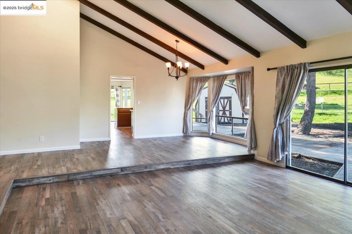Detail Gallery Image 19 of 51 For 1610 Lawrence Rd, Danville,  CA 94506 - 4 Beds | 2/1 Baths