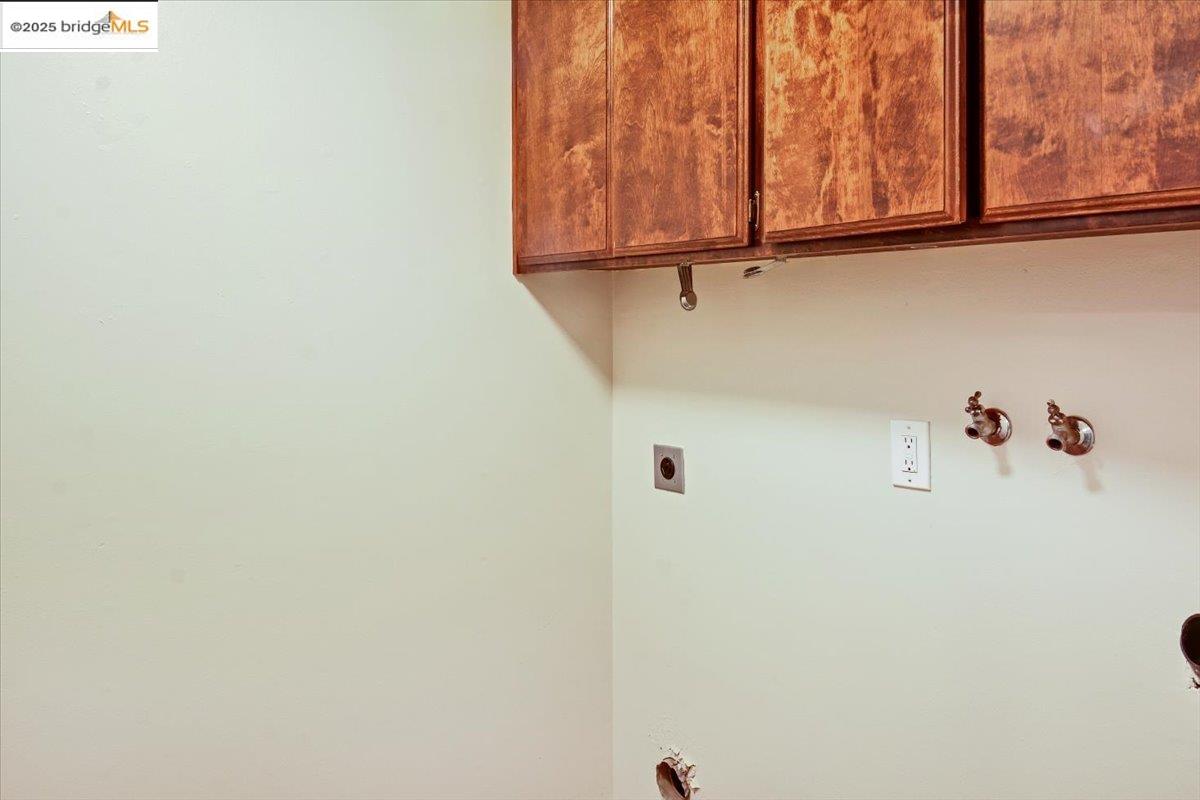 Detail Gallery Image 29 of 51 For 1610 Lawrence Rd, Danville,  CA 94506 - 4 Beds | 2/1 Baths