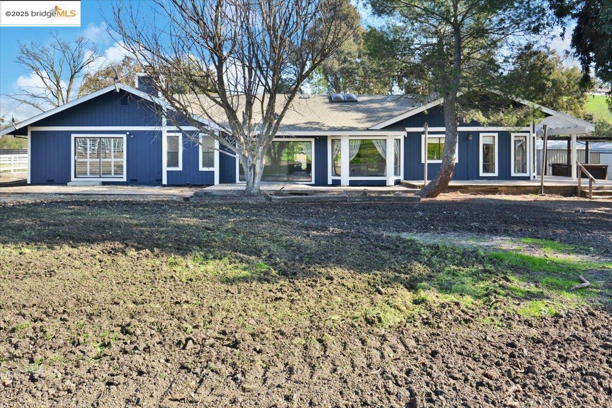 Detail Gallery Image 49 of 51 For 1610 Lawrence Rd, Danville,  CA 94506 - 4 Beds | 2/1 Baths