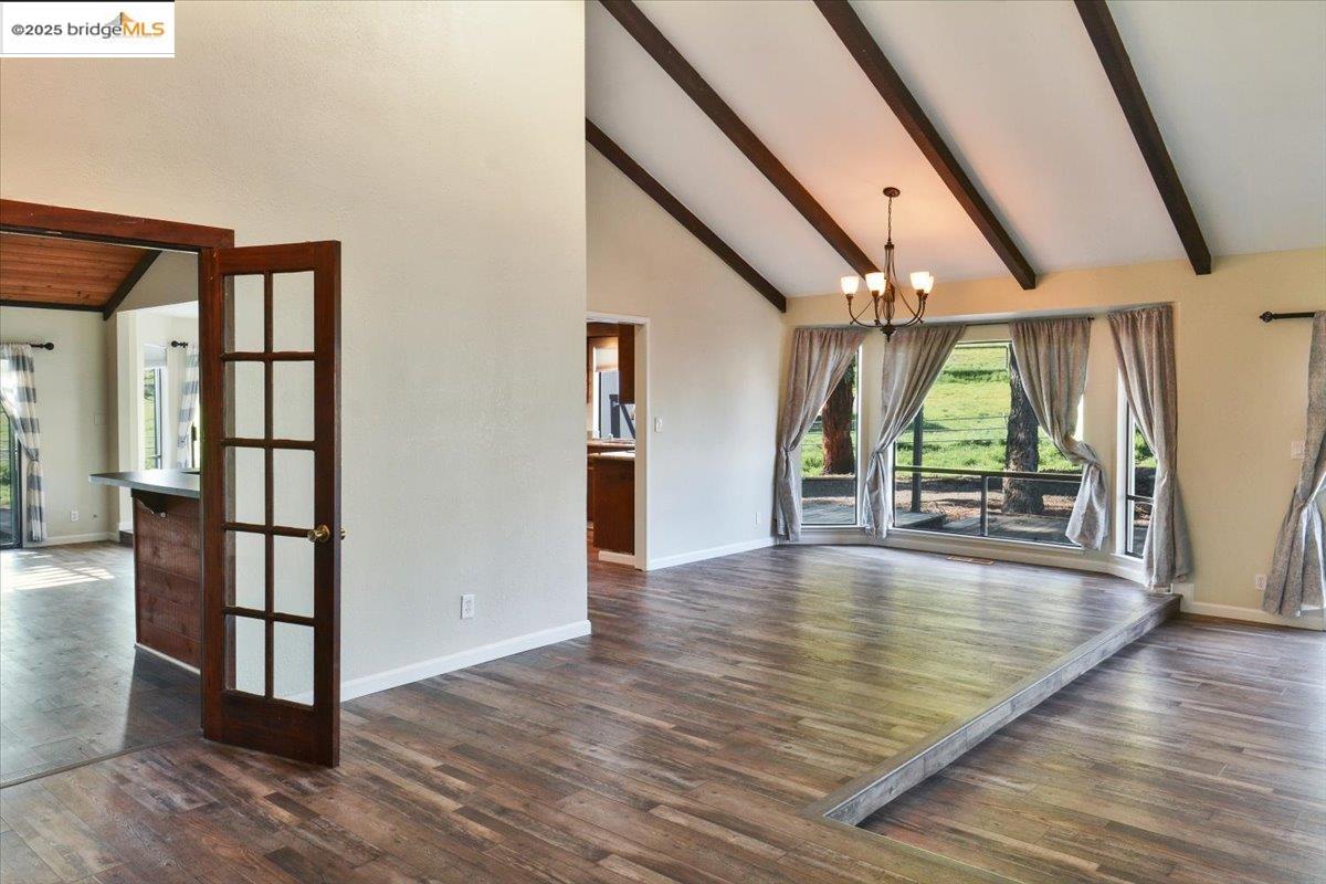 Detail Gallery Image 7 of 51 For 1610 Lawrence Rd, Danville,  CA 94506 - 4 Beds | 2/1 Baths