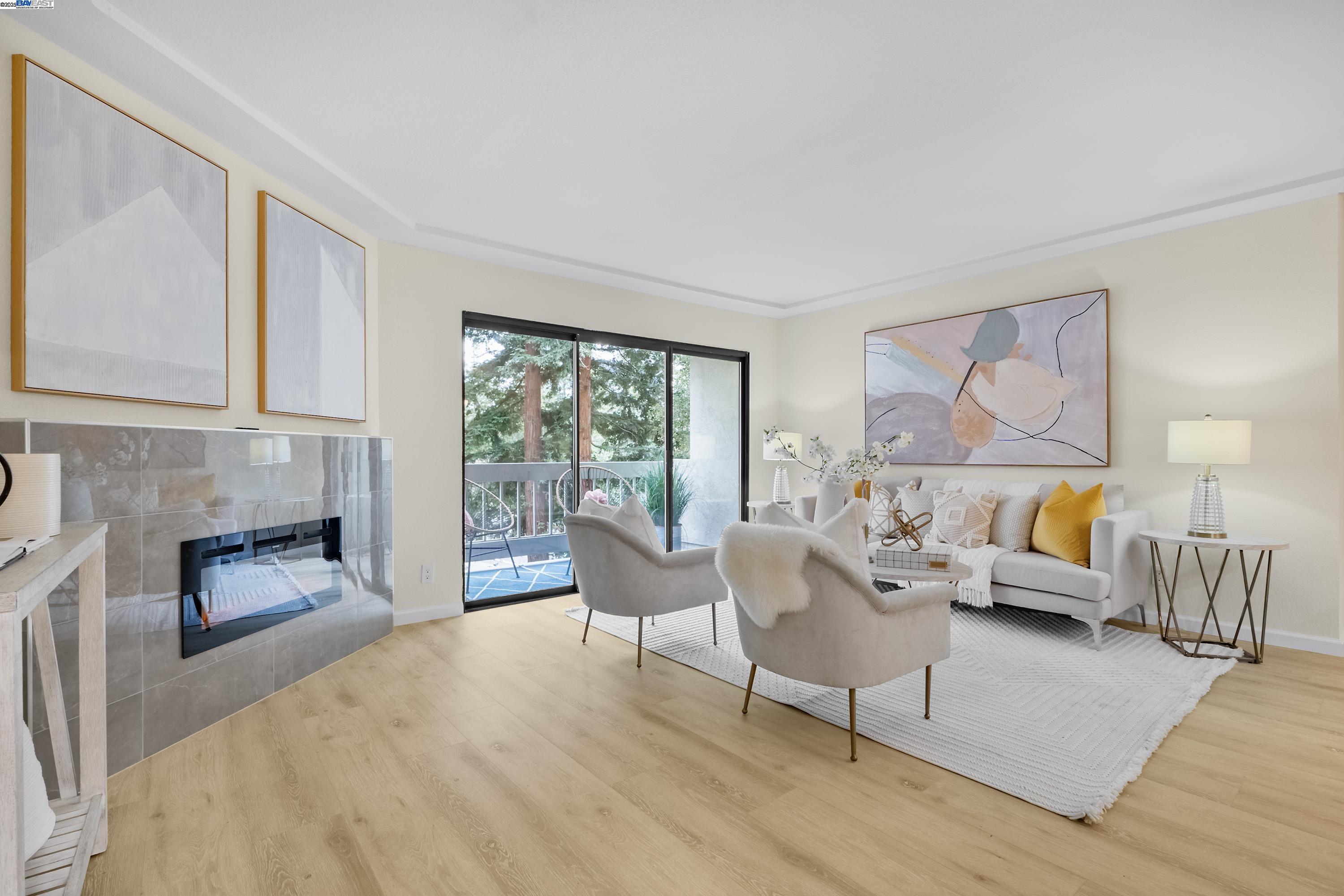 Detail Gallery Image 1 of 1 For 496 W Charleston Rd #202,  Palo Alto,  CA 94306 - 3 Beds | 2 Baths