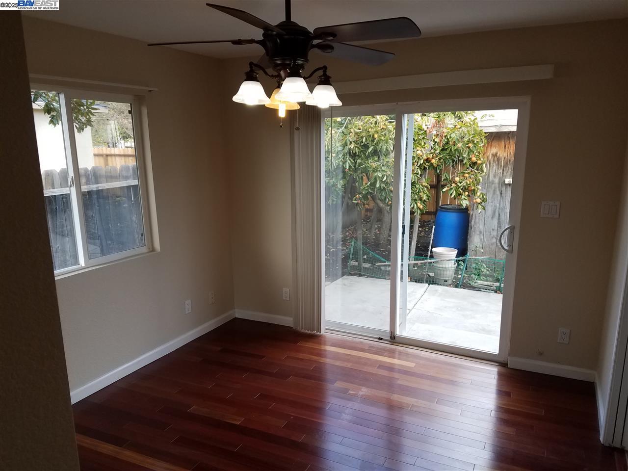 Detail Gallery Image 12 of 22 For 26732 Tyrrell Ave, Hayward,  CA 94544 - 3 Beds | 2 Baths