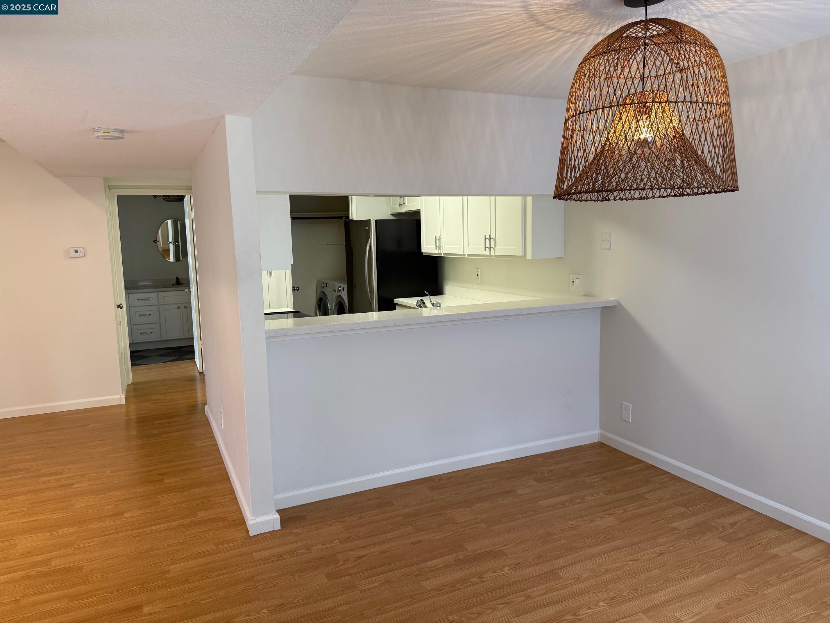760 Canyon Oaks Dr # D, Oakland, California 94605, 2 Bedrooms Bedrooms, 4 Rooms Rooms,2 BathroomsBathrooms,Residential,For Sale,760 Canyon Oaks Dr # D,41085185