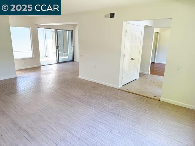 Detail Gallery Image 2 of 23 For 1517 Oakmont Dr #3,  Walnut Creek,  CA 94595 - 2 Beds | 1 Baths