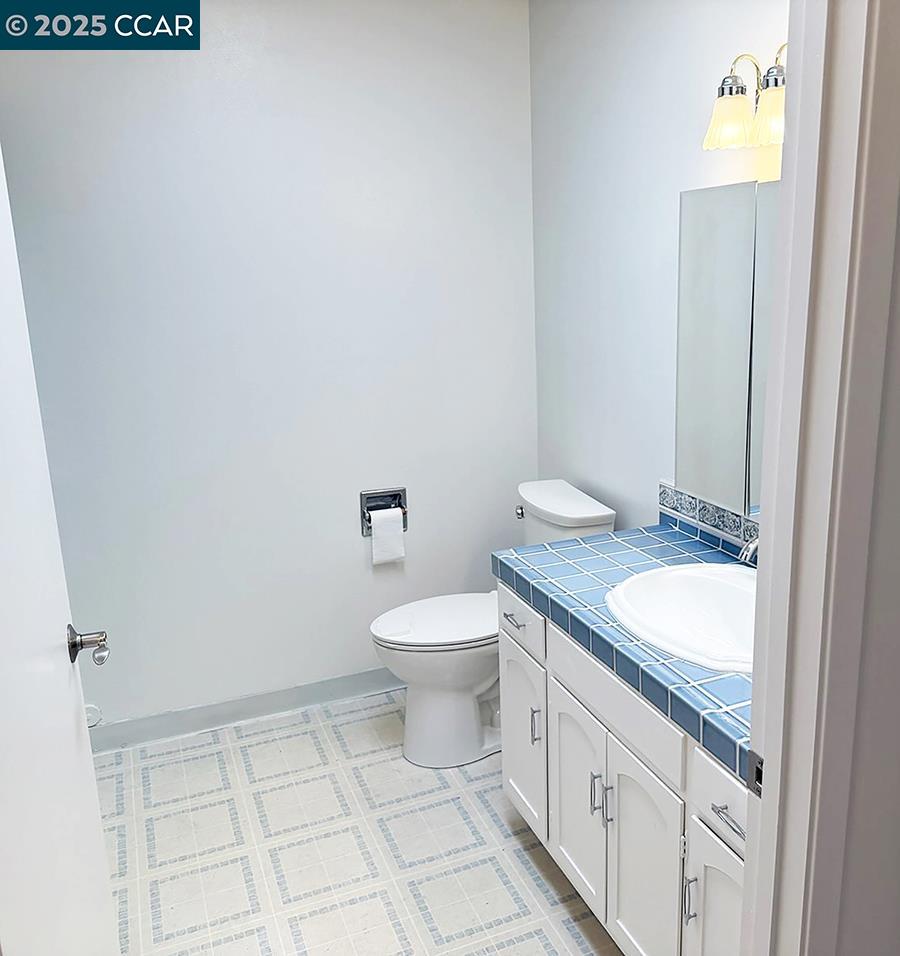 Detail Gallery Image 16 of 23 For 1517 Oakmont Dr #3,  Walnut Creek,  CA 94595 - 2 Beds | 1 Baths