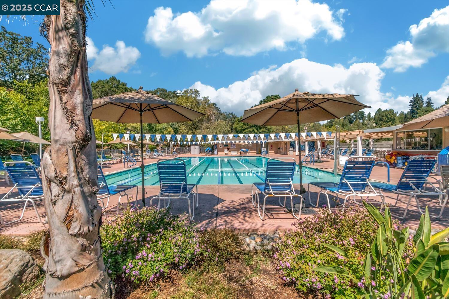 Detail Gallery Image 21 of 23 For 1517 Oakmont Dr #3,  Walnut Creek,  CA 94595 - 2 Beds | 1 Baths