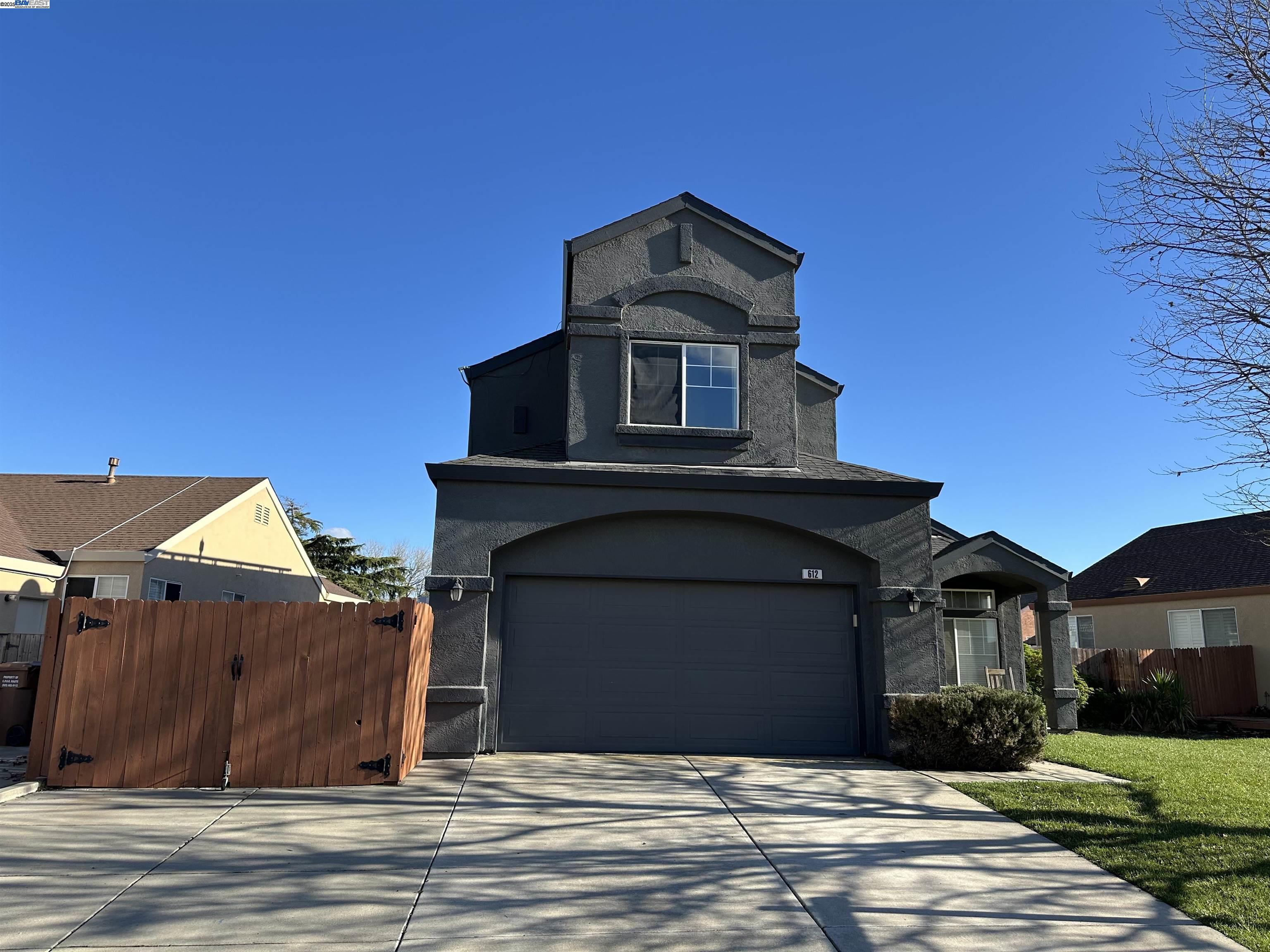 Detail Gallery Image 1 of 1 For 612 Fisher St, Rio Vista,  CA 94571 - 4 Beds | 2/1 Baths