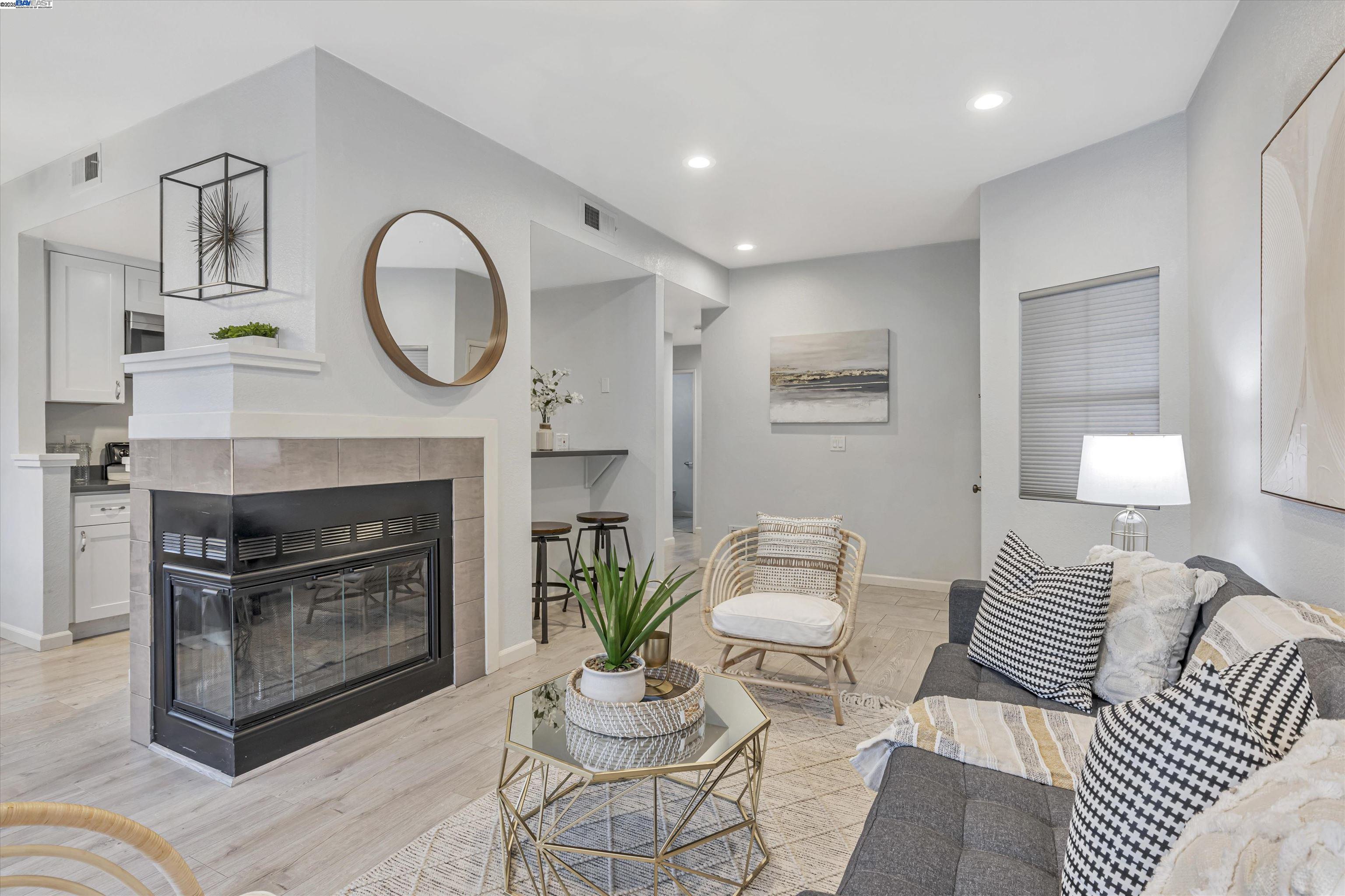Photo #4: 41085204 Listing 