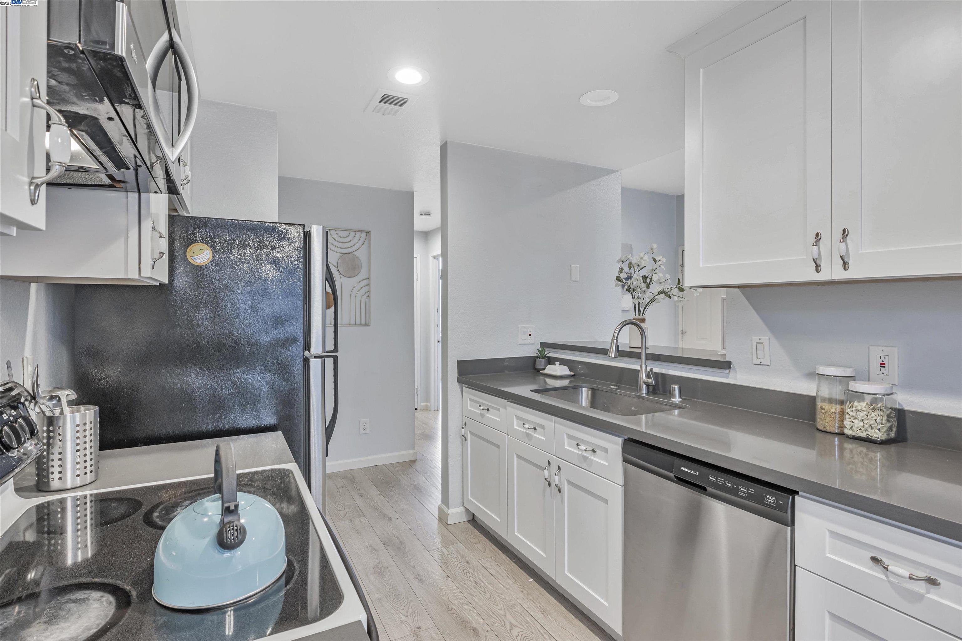 Photo #6: 41085204 Listing 