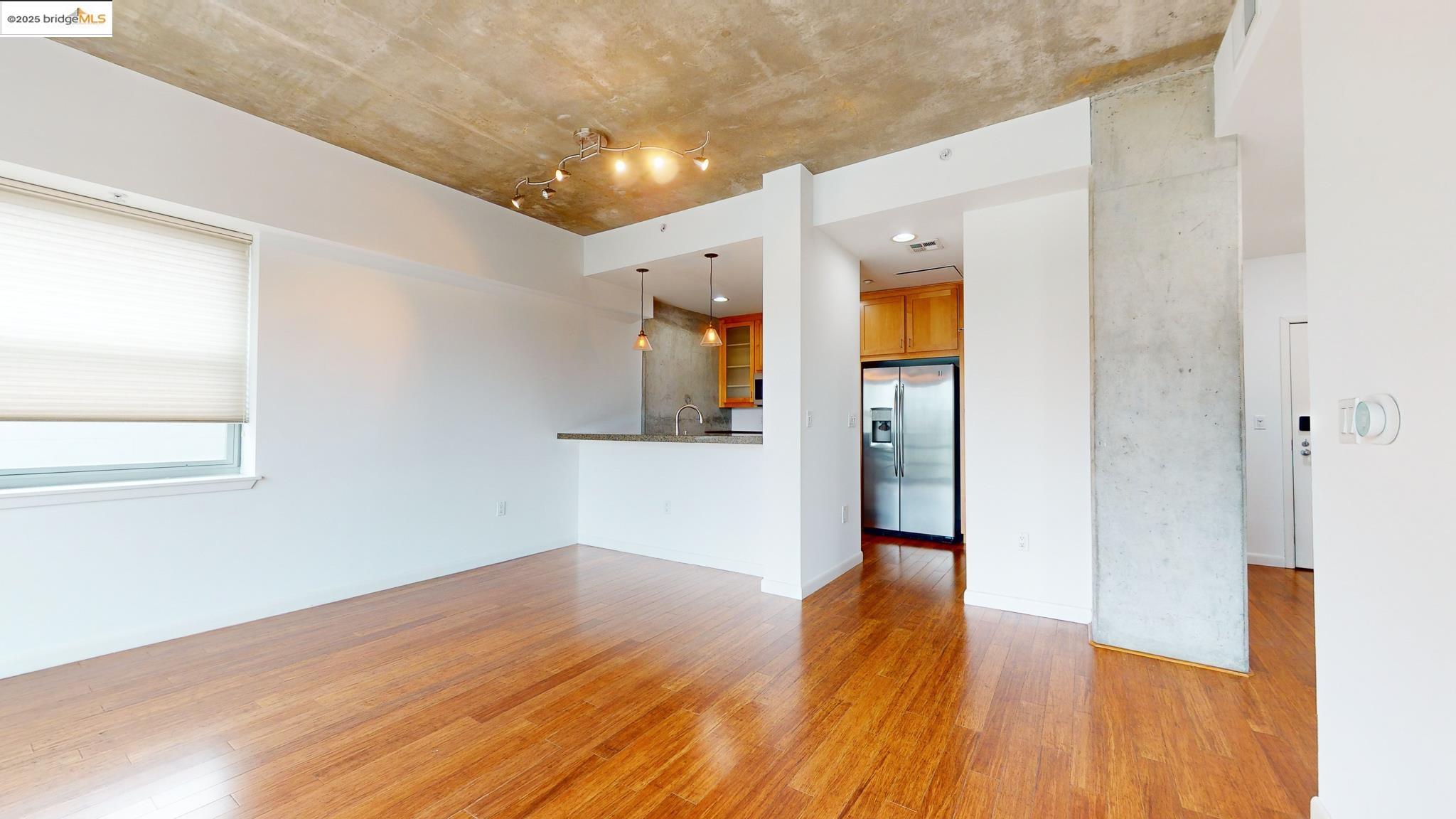 Photo #5: 41085253 Listing: Photo #5