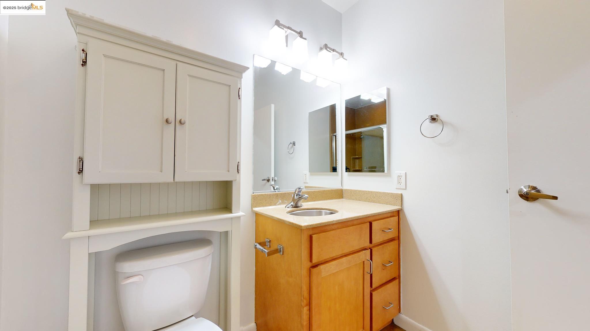 Photo #8: 41085253 Listing: Photo #8