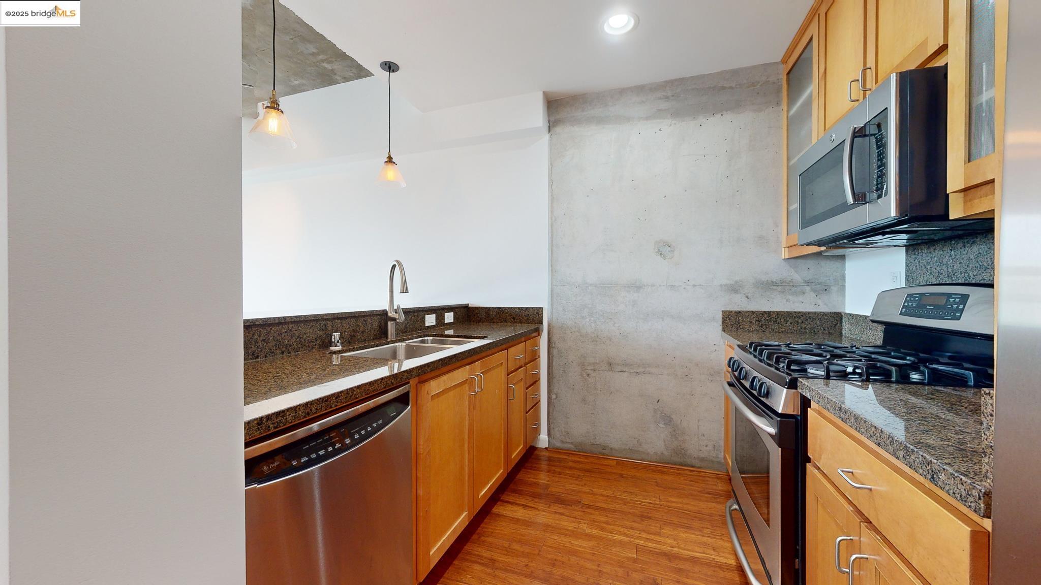 Photo #10: 41085253 Listing: Photo #10