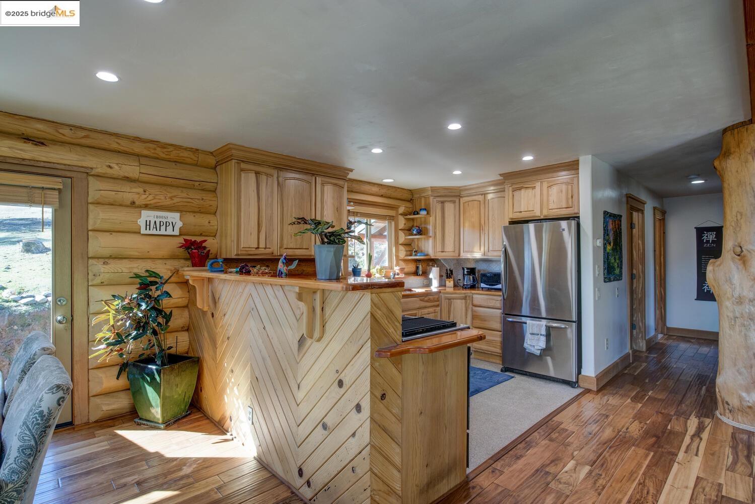 Detail Gallery Image 15 of 60 For 10255 Bone Yard Creek, Coulterville,  CA 95311 - 3 Beds | 2/1 Baths