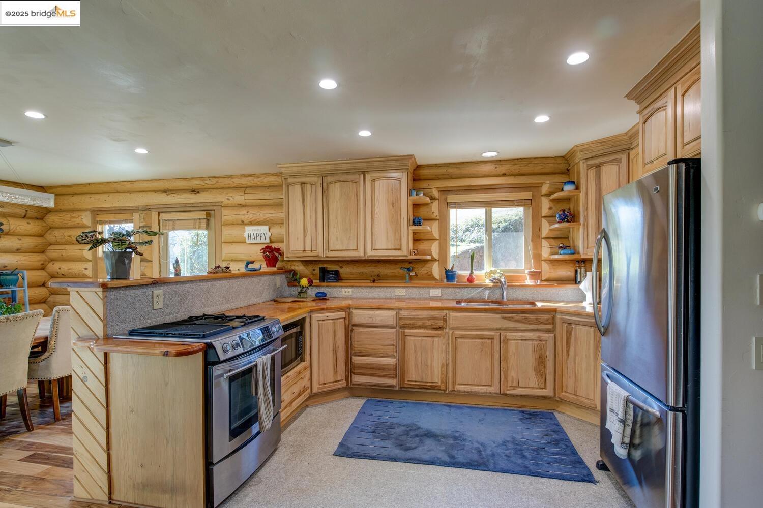 Detail Gallery Image 16 of 60 For 10255 Bone Yard Creek, Coulterville,  CA 95311 - 3 Beds | 2/1 Baths