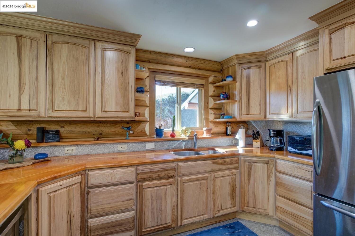 Detail Gallery Image 18 of 60 For 10255 Bone Yard Creek, Coulterville,  CA 95311 - 3 Beds | 2/1 Baths