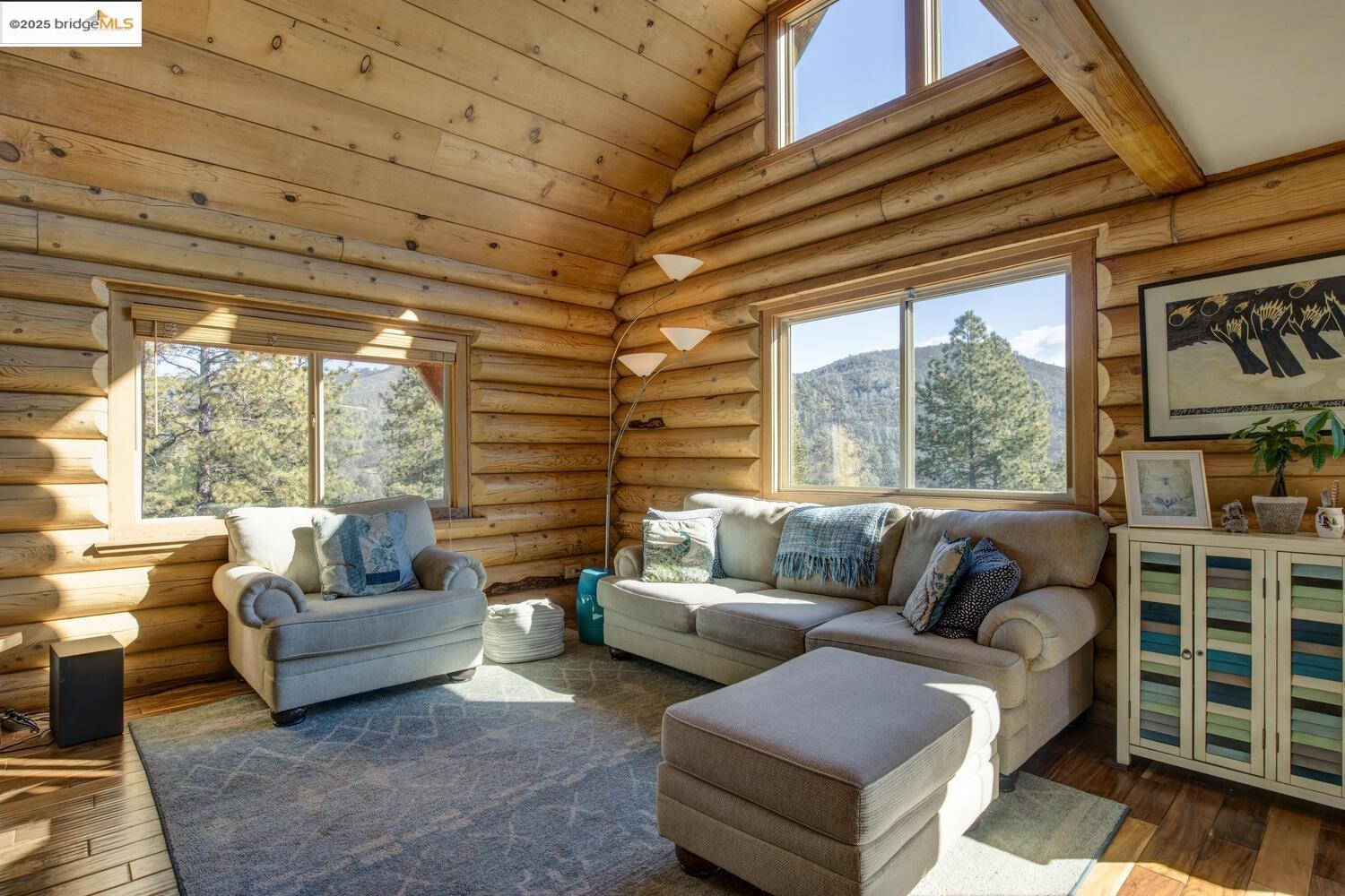 Detail Gallery Image 8 of 60 For 10255 Bone Yard Creek, Coulterville,  CA 95311 - 3 Beds | 2/1 Baths