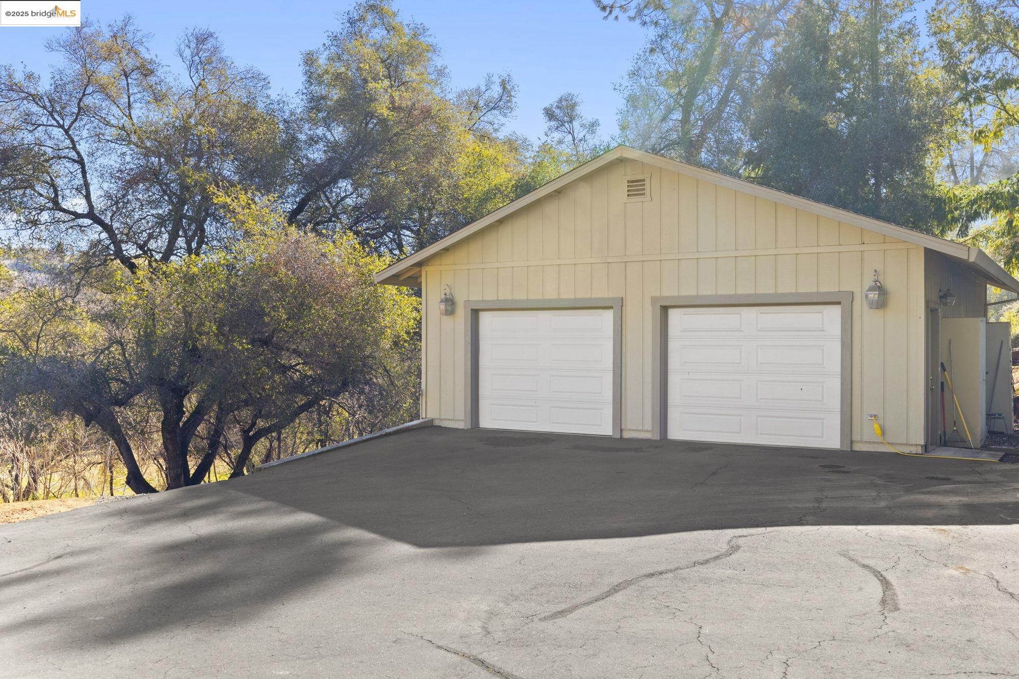 Detail Gallery Image 16 of 55 For 23607 Porcina Way, Columbia,  CA 95310 - 3 Beds | 2/1 Baths