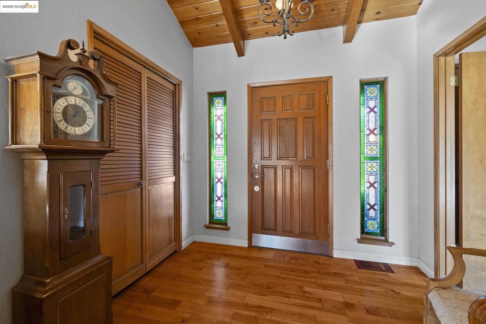 Detail Gallery Image 3 of 46 For 23607 Porcina Way, Columbia,  CA 95310 - 3 Beds | 2/1 Baths