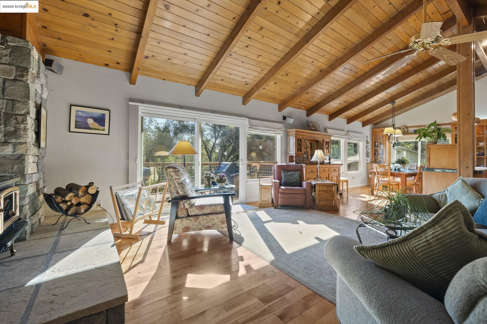 Detail Gallery Image 4 of 46 For 23607 Porcina Way, Columbia,  CA 95310 - 3 Beds | 2/1 Baths