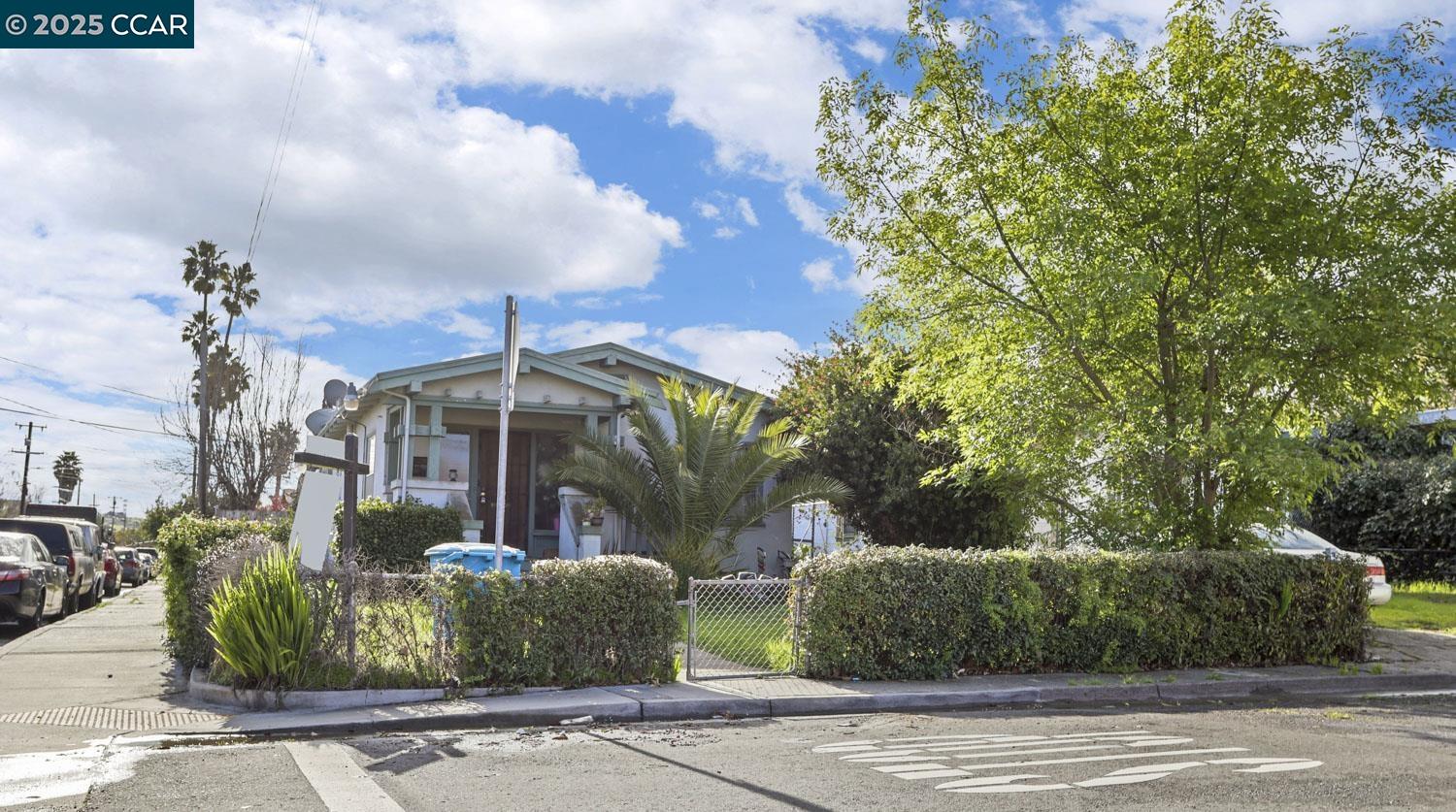Detail Gallery Image 1 of 1 For 625 Cherry Street, Vallejo,  CA 94590 - 2 Beds | 1 Baths