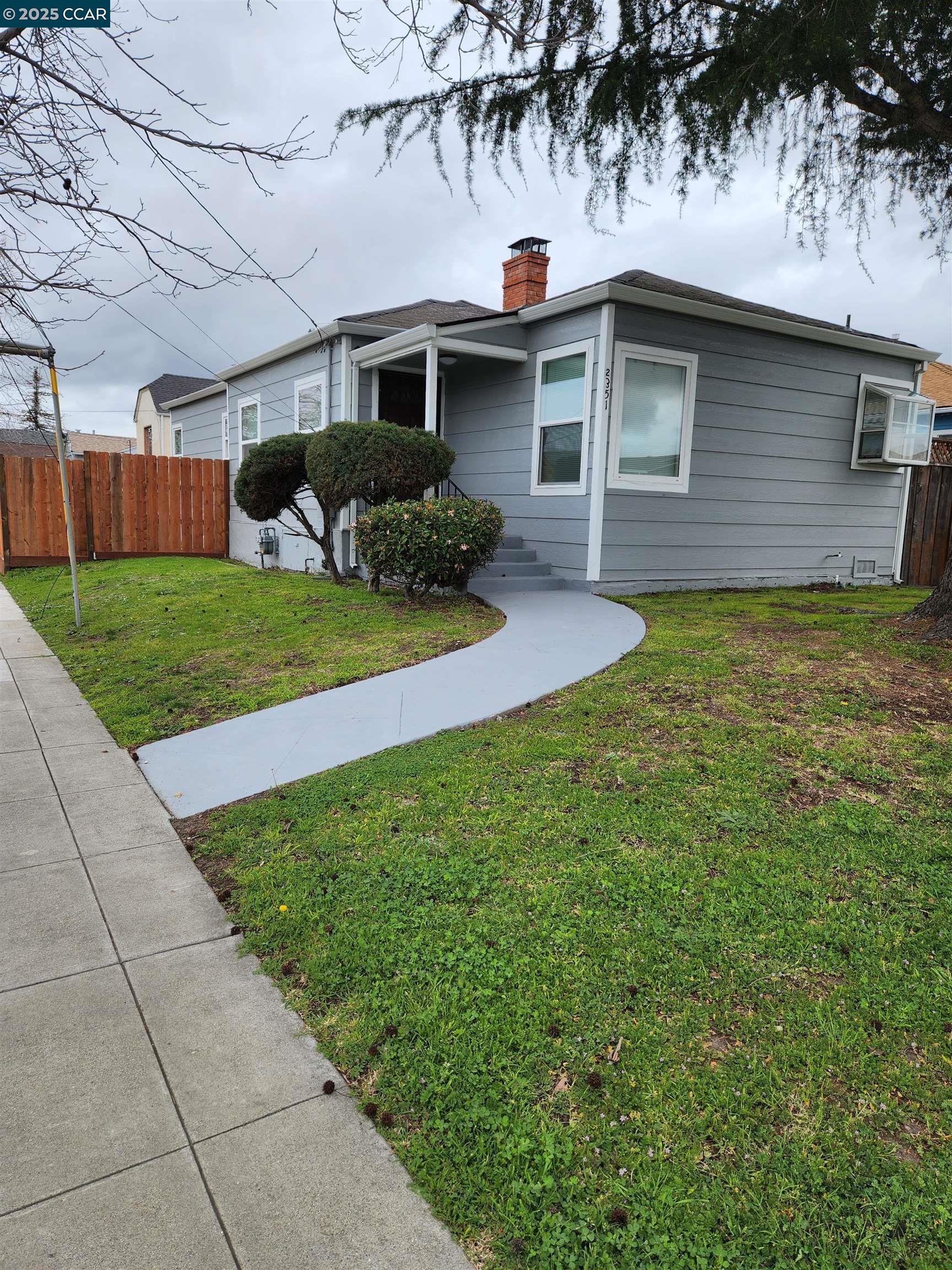 Thumbnail for 2351 106th Ave, Oakland, CA 94603