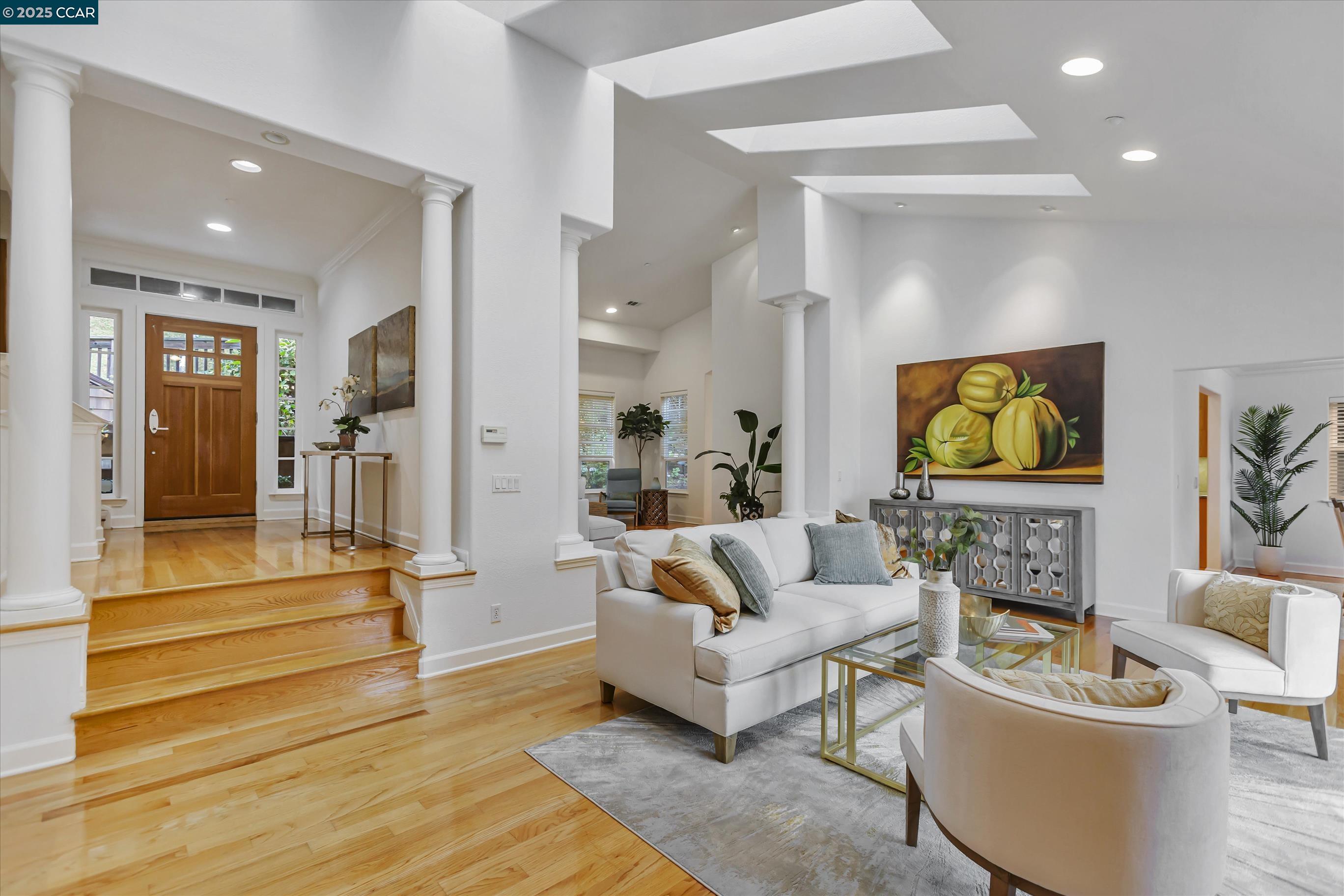 Detail Gallery Image 6 of 50 For 1215 Alvarado Rd, Berkeley,  CA 94705 - 5 Beds | 4/1 Baths