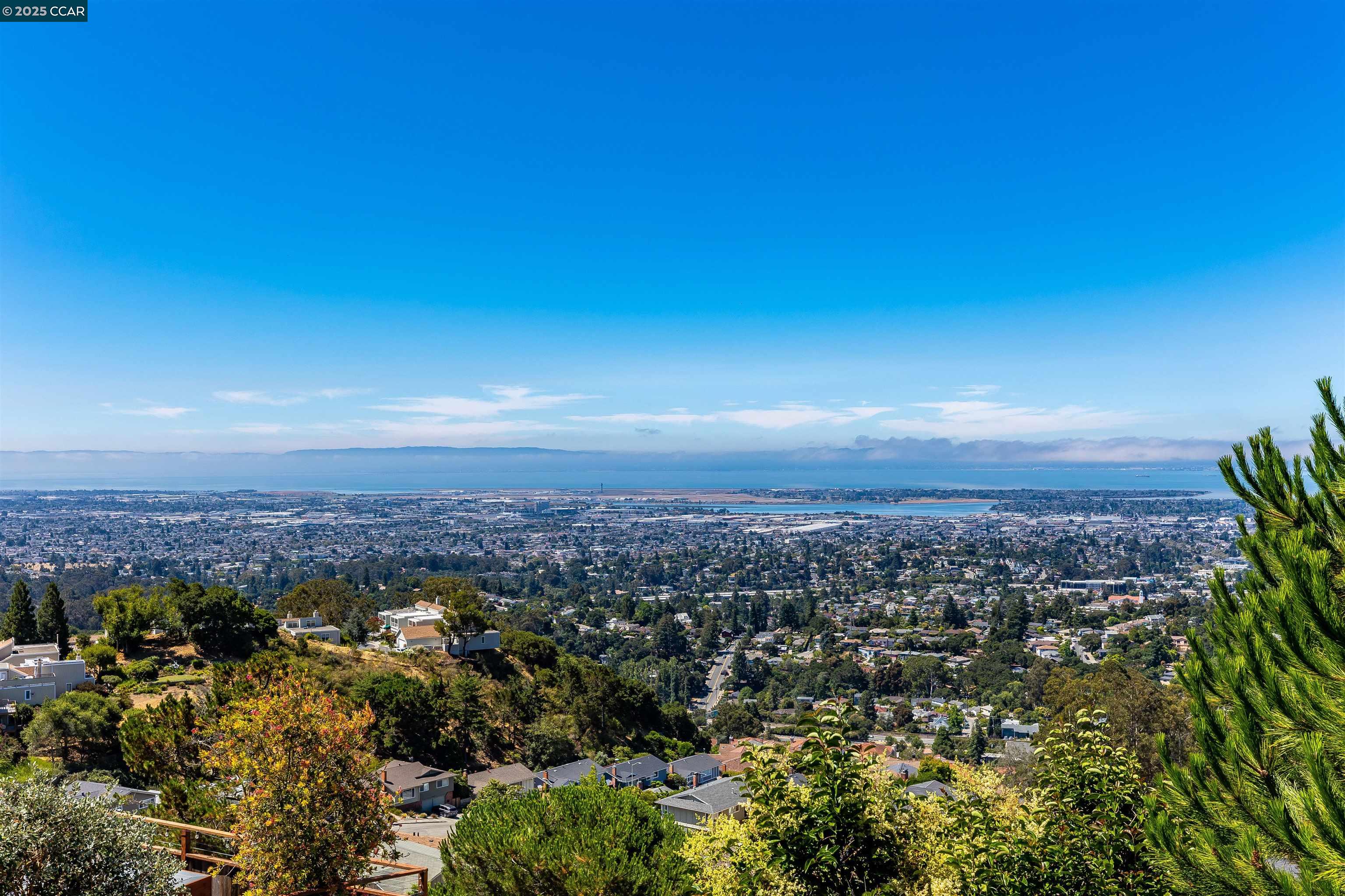 Detail Gallery Image 1 of 1 For 117 Colgett Dr, Oakland,  CA 94619 - 4 Beds | 3 Baths