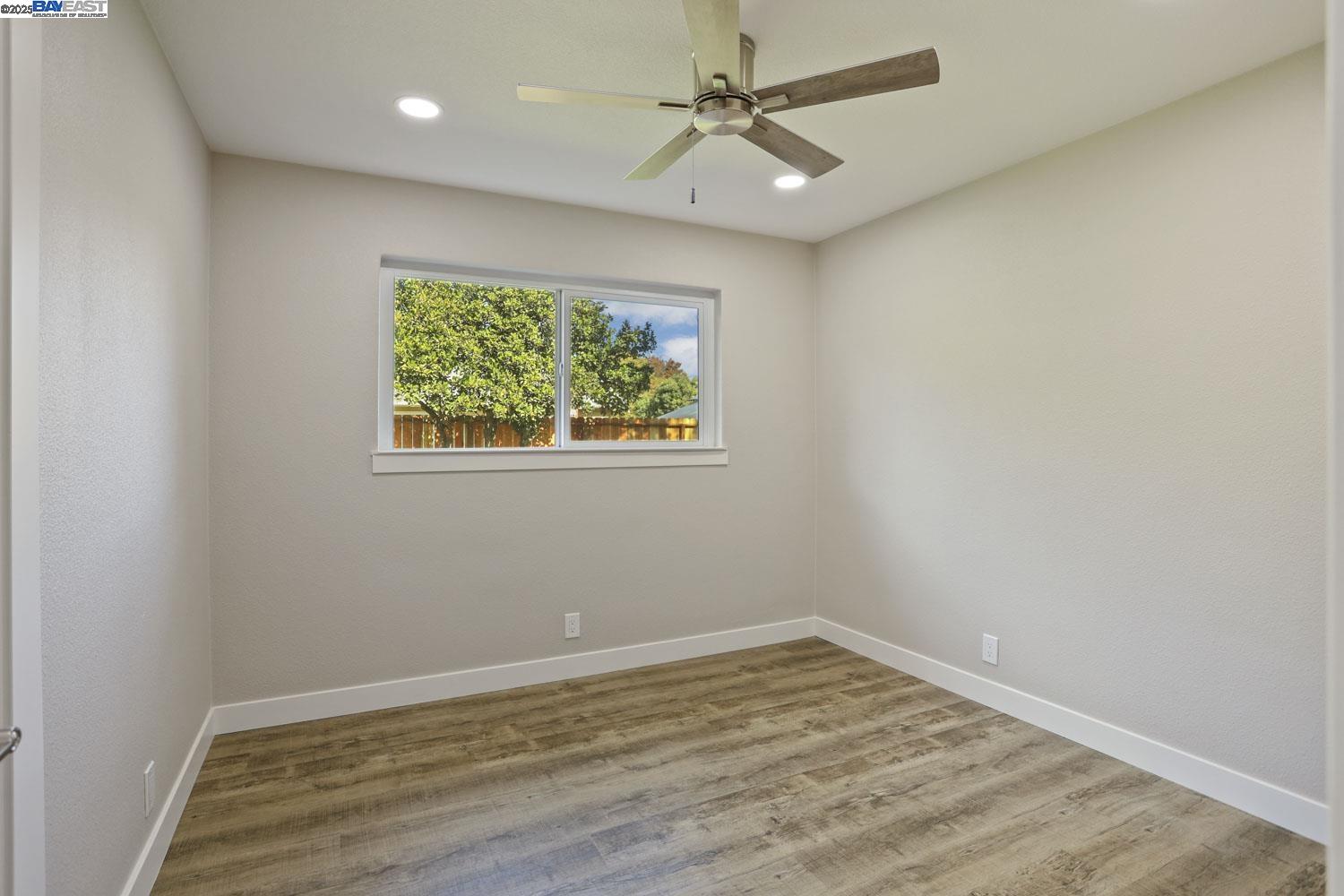Detail Gallery Image 18 of 39 For 105 W Benjamin Holt Dr, Stockton,  CA 95207 - 3 Beds | 2 Baths