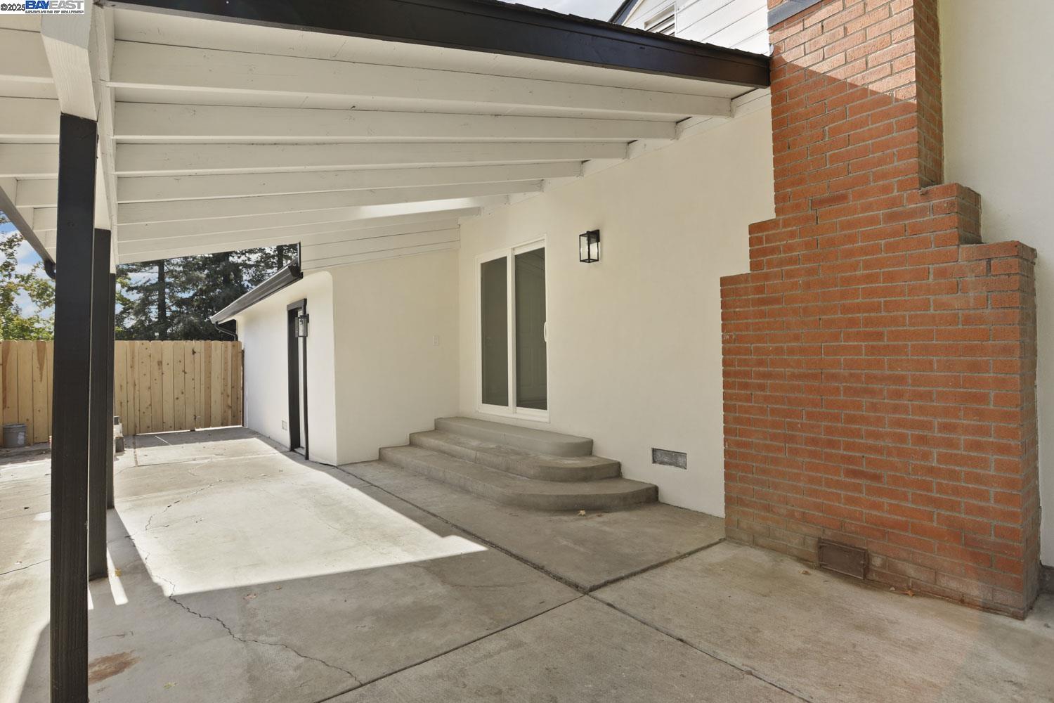 Detail Gallery Image 33 of 39 For 105 W Benjamin Holt Dr, Stockton,  CA 95207 - 3 Beds | 2 Baths