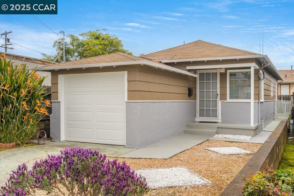 338 38Th St, Richmond, California 94805, 2 Bedrooms Bedrooms, 5 Rooms Rooms,1 BathroomBathrooms,Residential,For Sale,338 38Th St,41085324