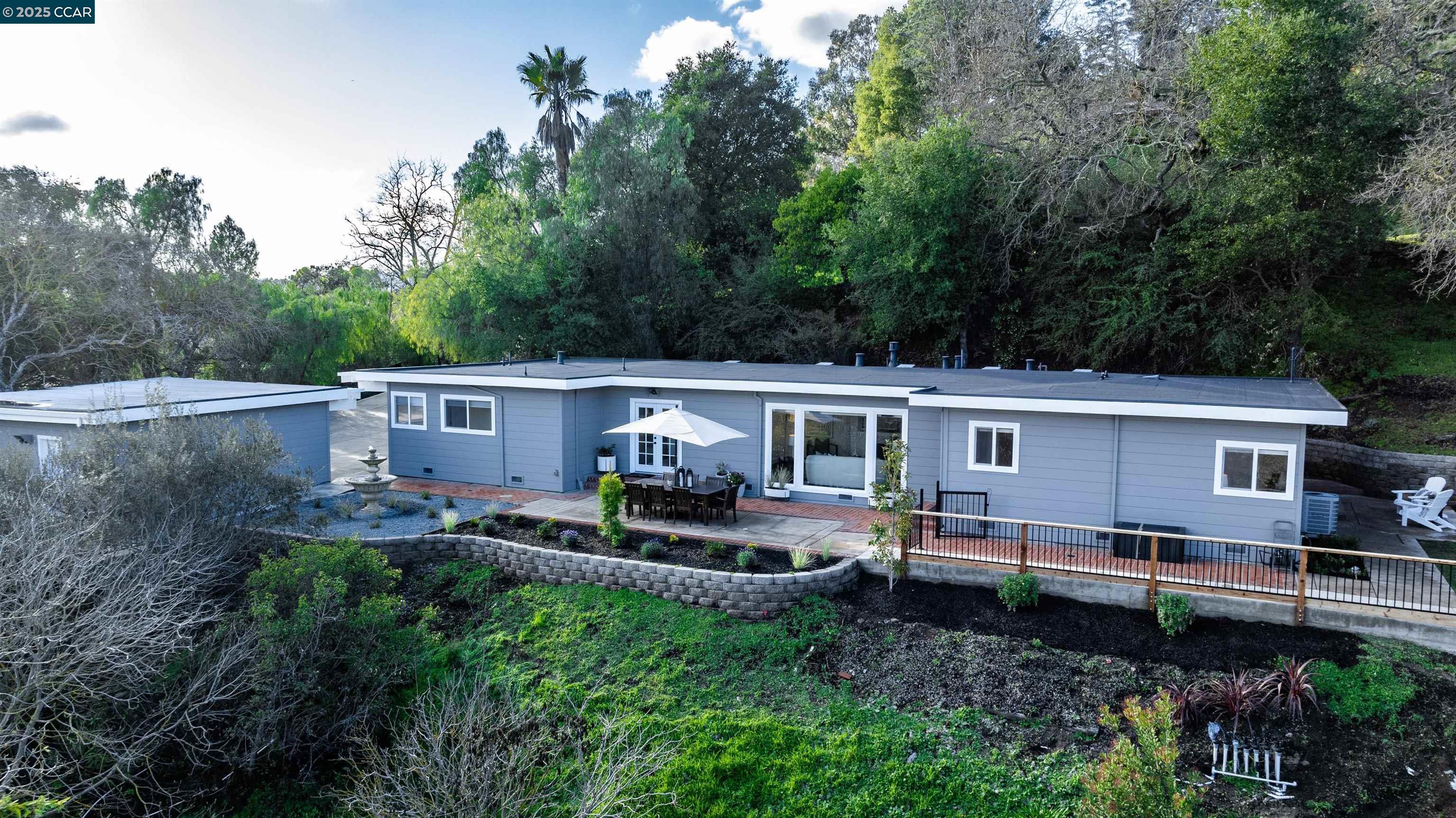 1084 Brown Ave, Lafayette, California 94549, 3 Bedrooms Bedrooms, 9 Rooms Rooms,2 BathroomsBathrooms,Residential,For Sale,1084 Brown Ave,41085334