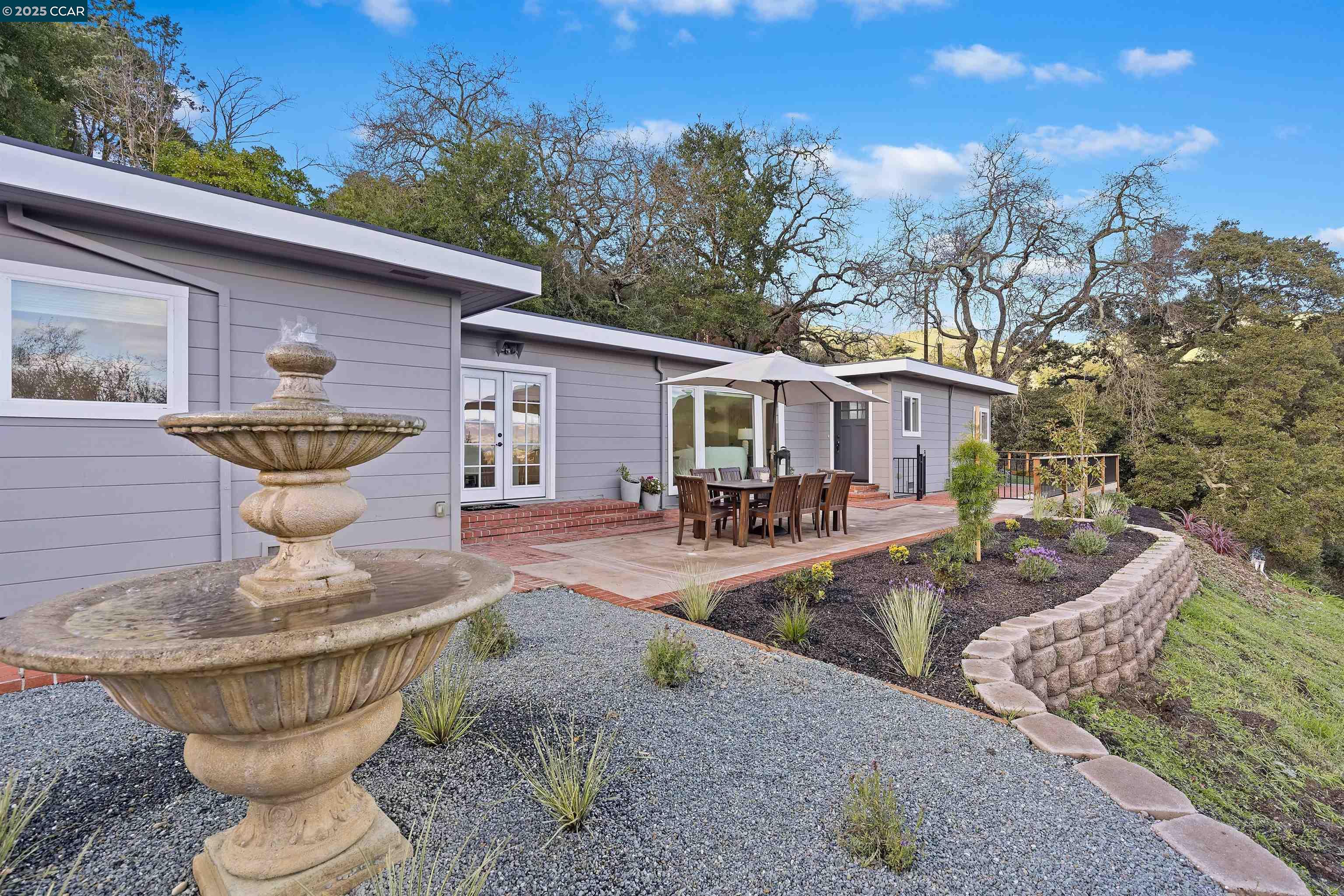 1084 Brown Ave, Lafayette, California 94549, 3 Bedrooms Bedrooms, 9 Rooms Rooms,2 BathroomsBathrooms,Residential,For Sale,1084 Brown Ave,41085334