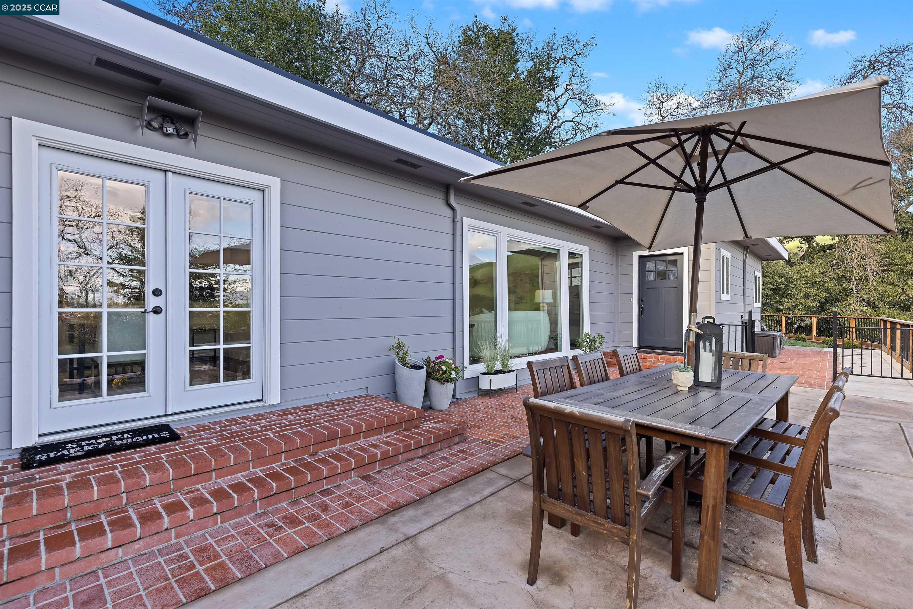 1084 Brown Ave, Lafayette, California 94549, 3 Bedrooms Bedrooms, 9 Rooms Rooms,2 BathroomsBathrooms,Residential,For Sale,1084 Brown Ave,41085334