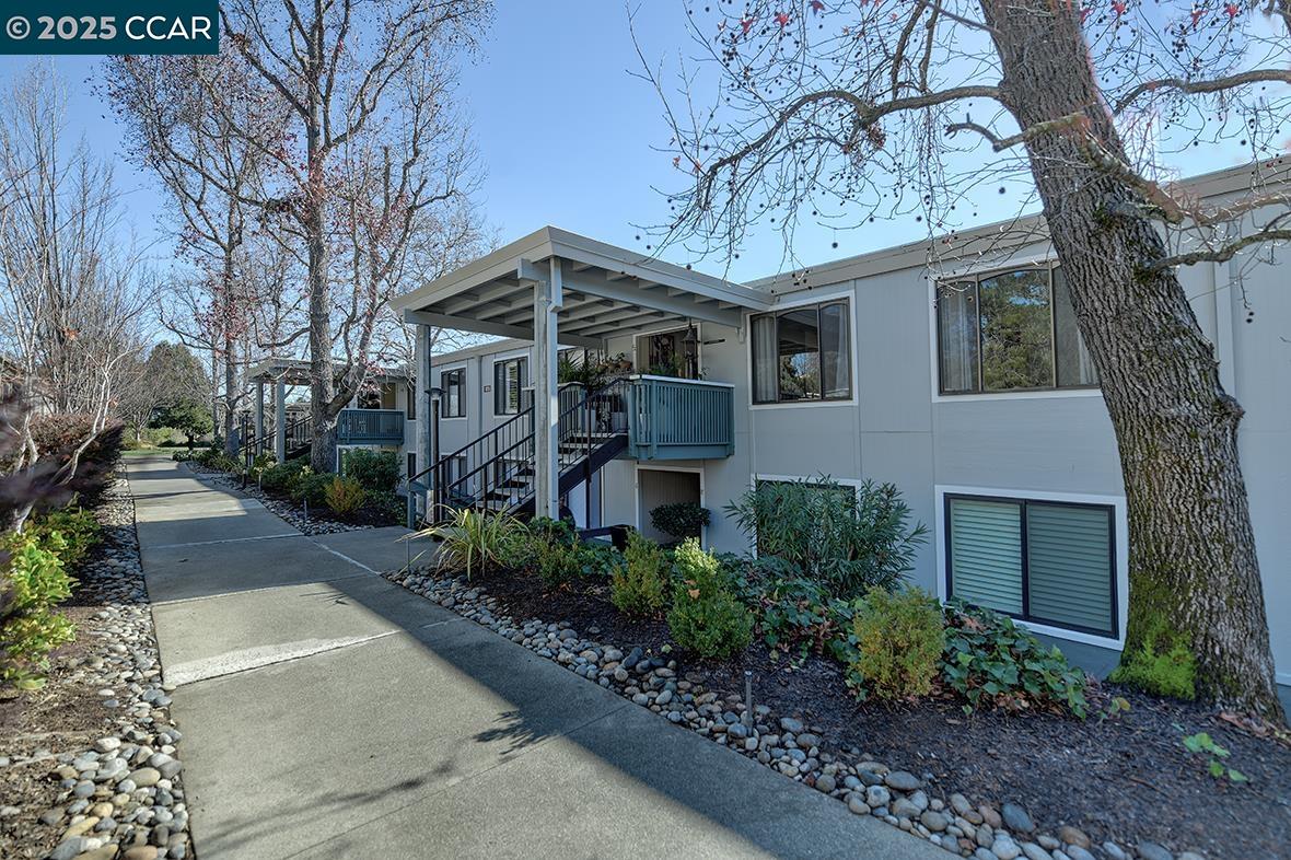 MLS: 41085359 Condo For Sale