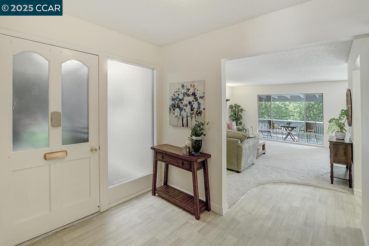 Photo #3: 41085359 Listing 