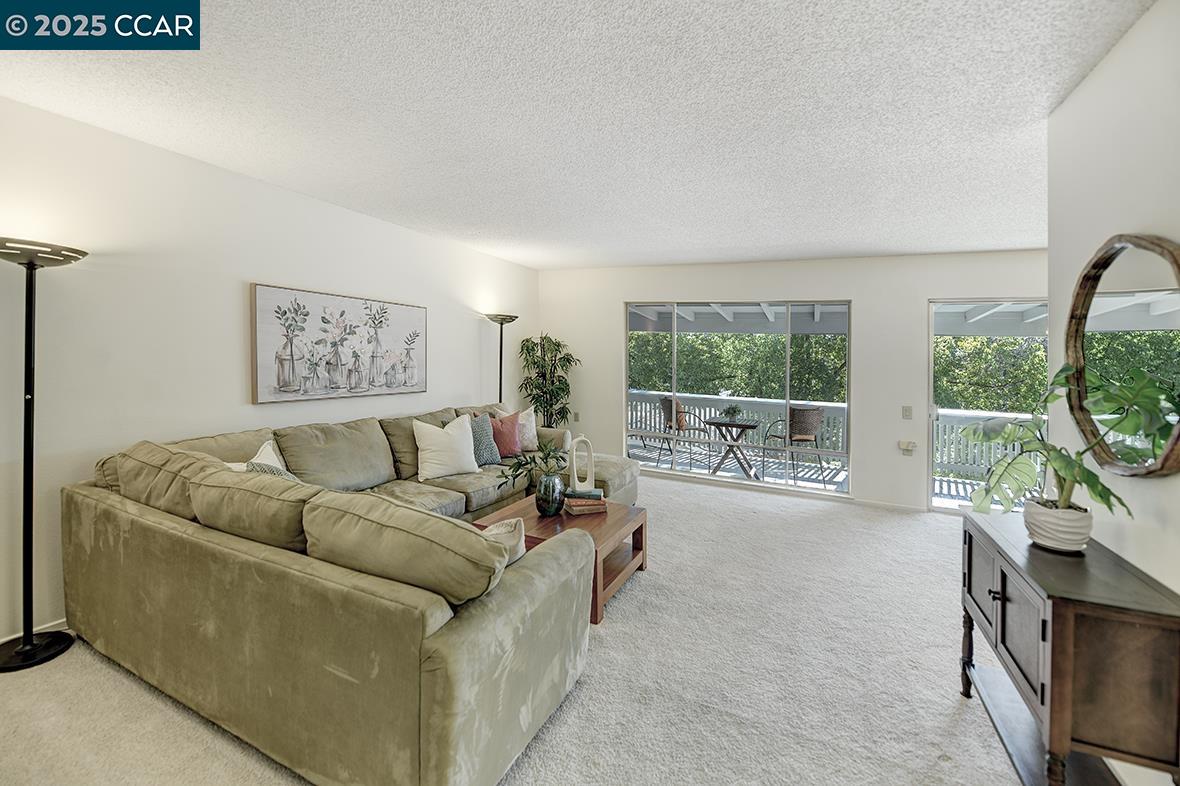 Photo #4: 41085359 Listing 