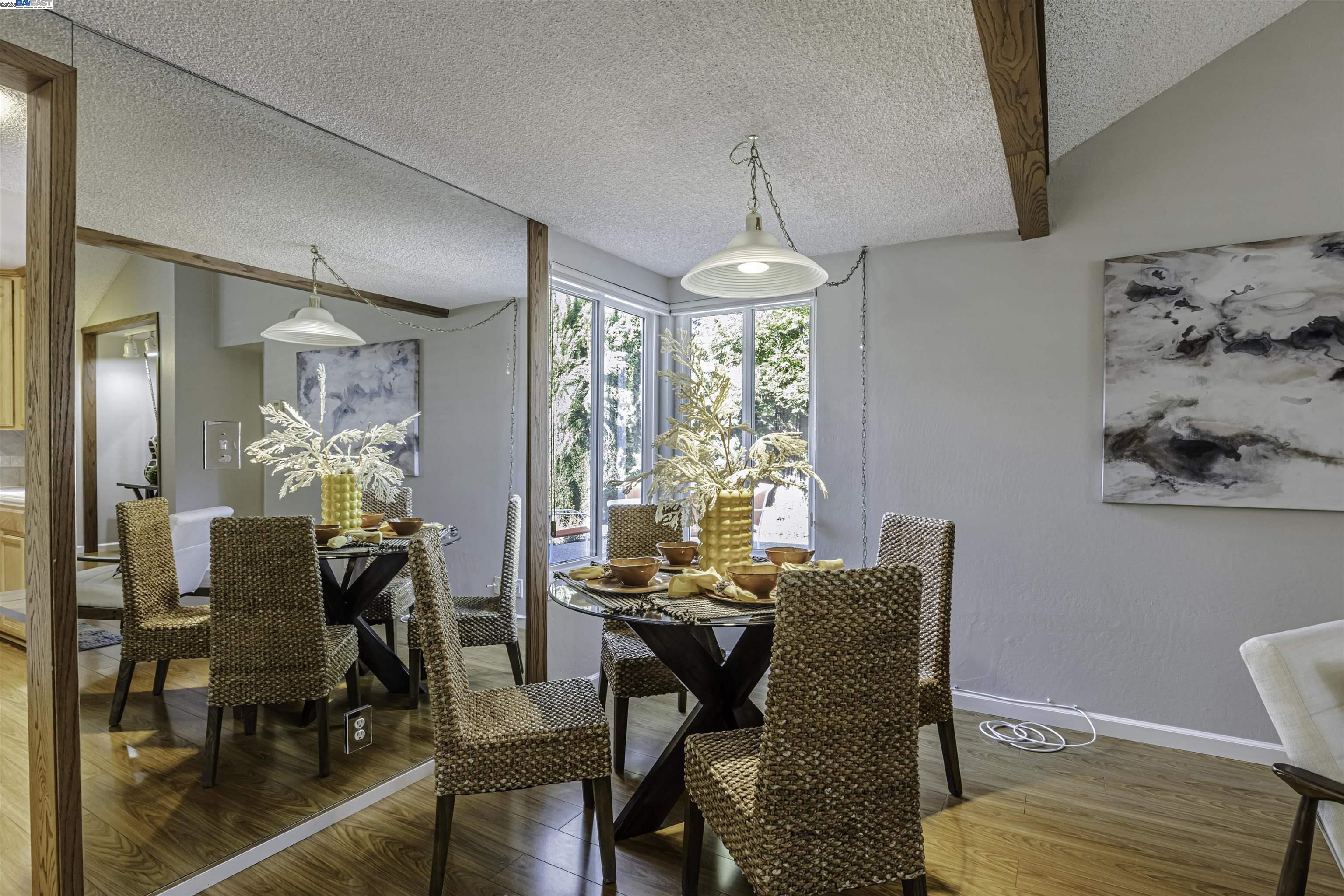 Photo #5: 41085370 Listing 