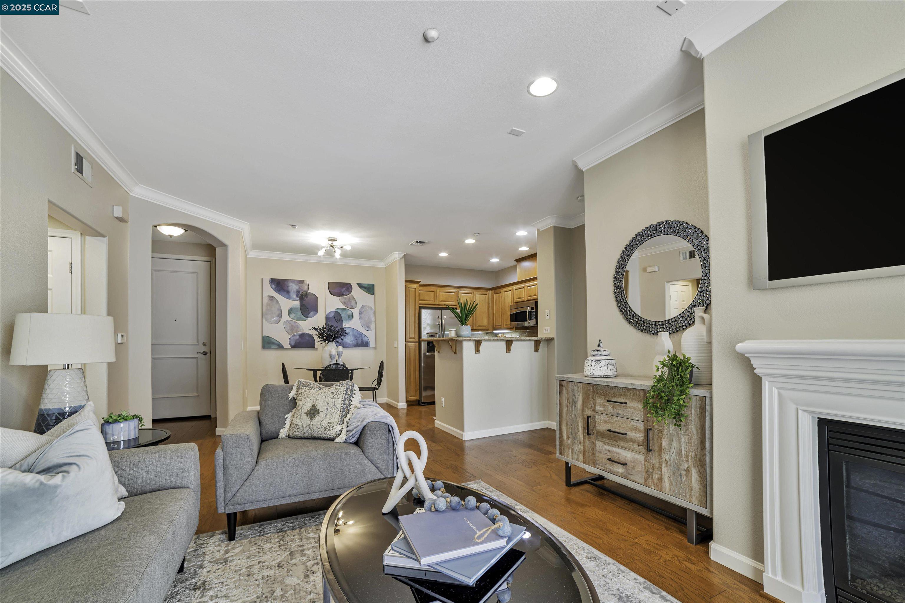 Photo #6: 41085386 Listing 