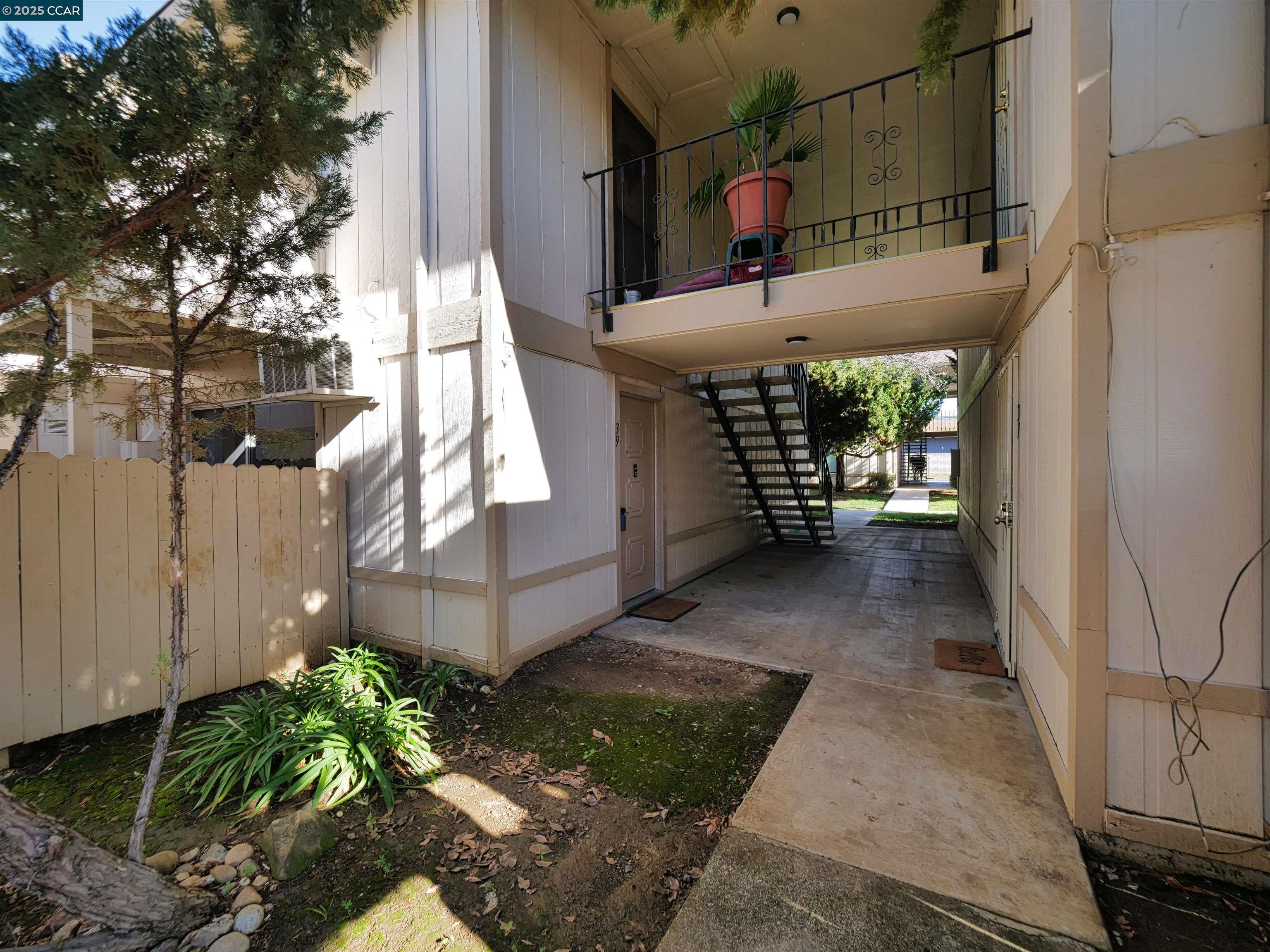 Photo #3: 41085422 Listing 