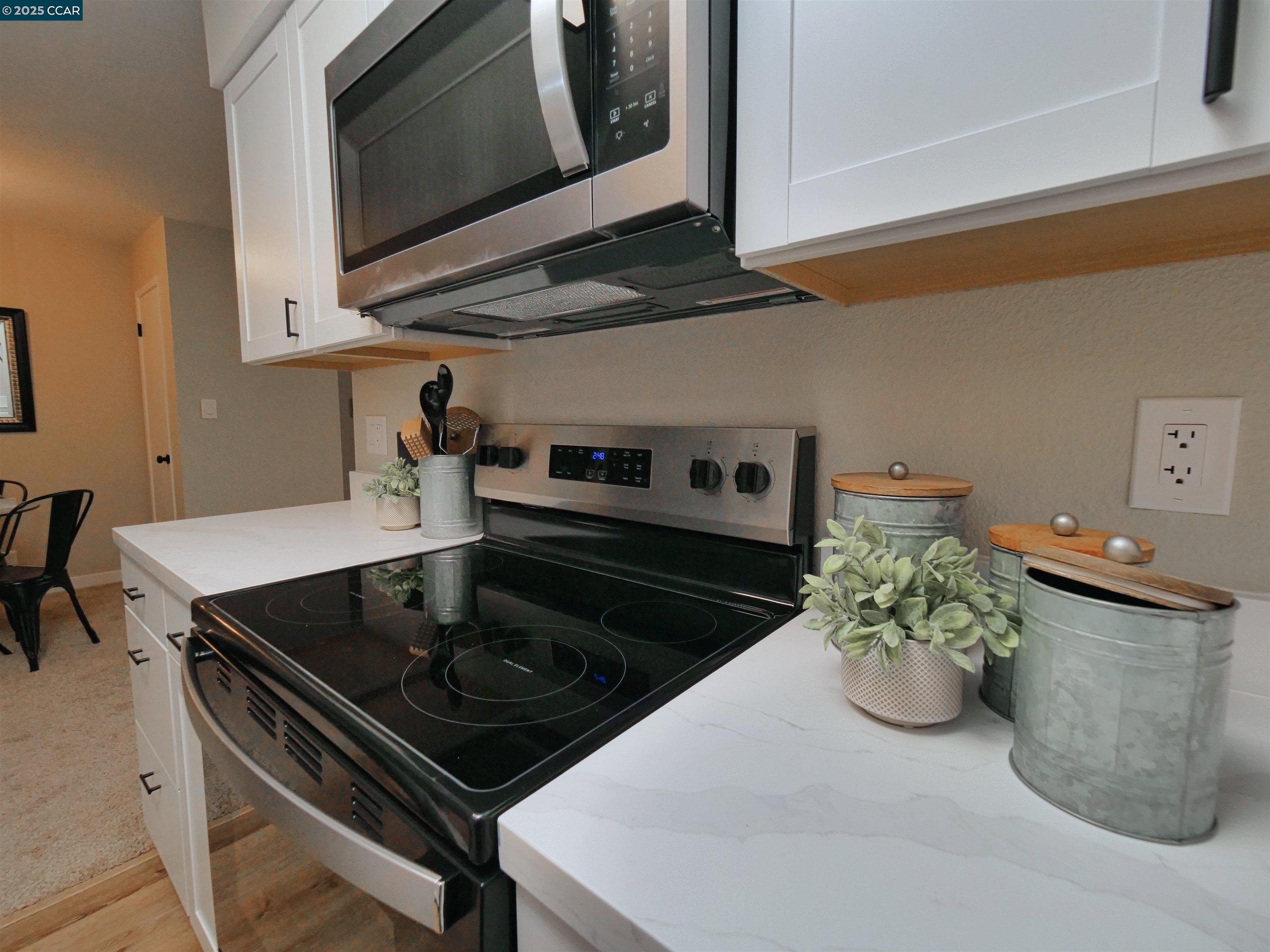 Photo #21: 41085422 Listing: Photo #21